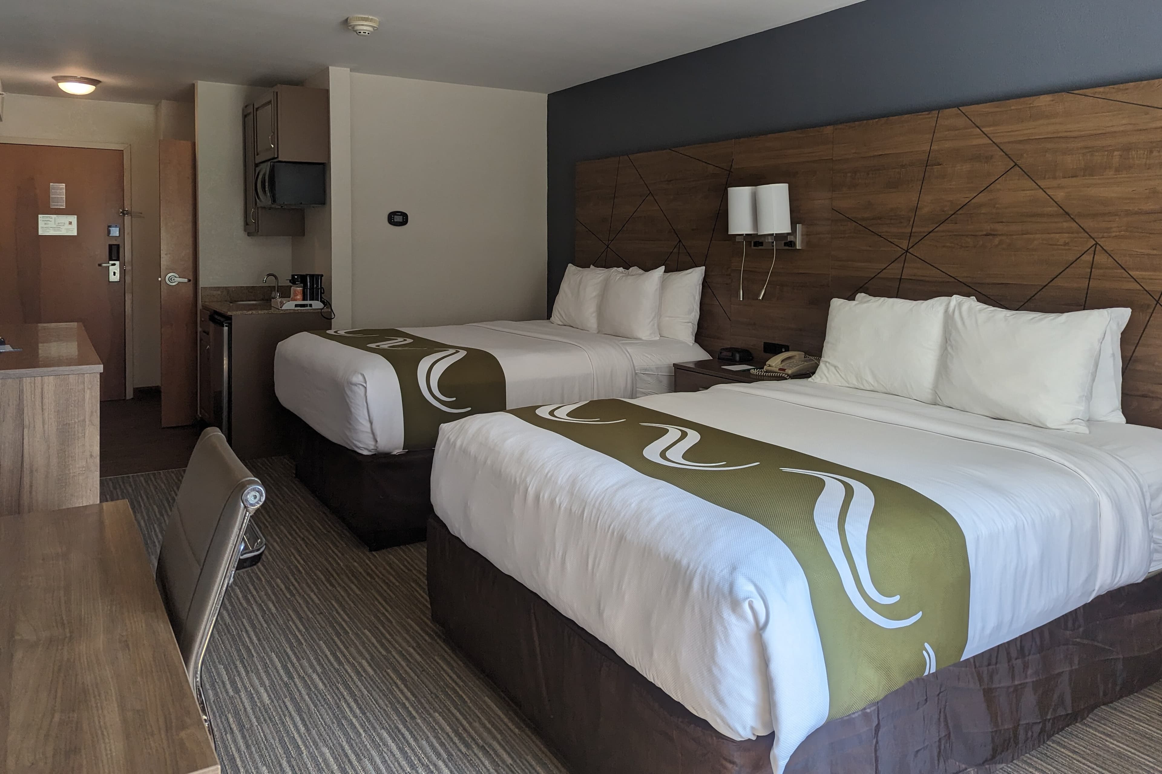Quality Inn & Suites Northampton- Amherst — 8