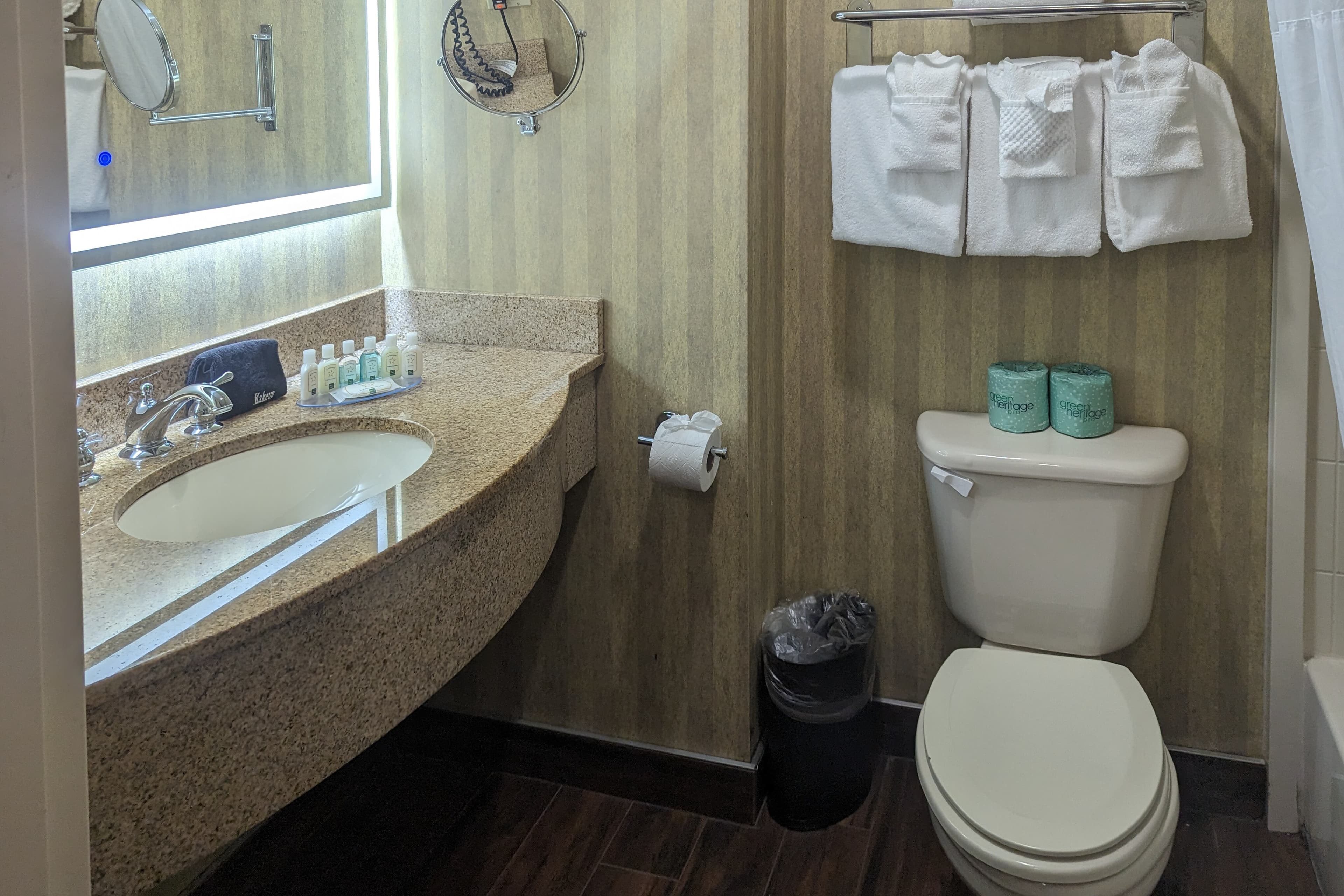 Quality Inn & Suites Northampton- Amherst — 9