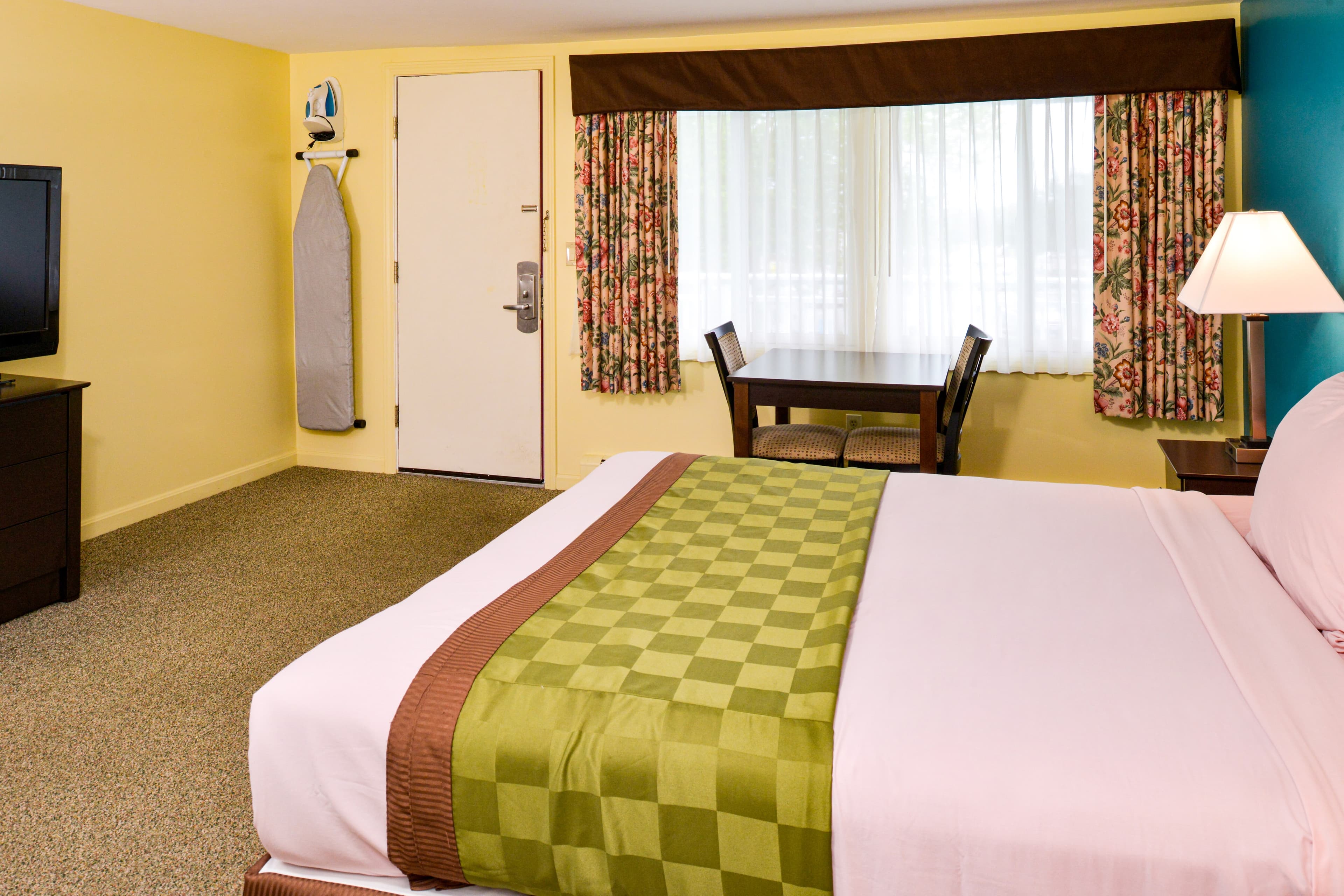Rodeway Inn Orleans - Cape Cod - Image 5