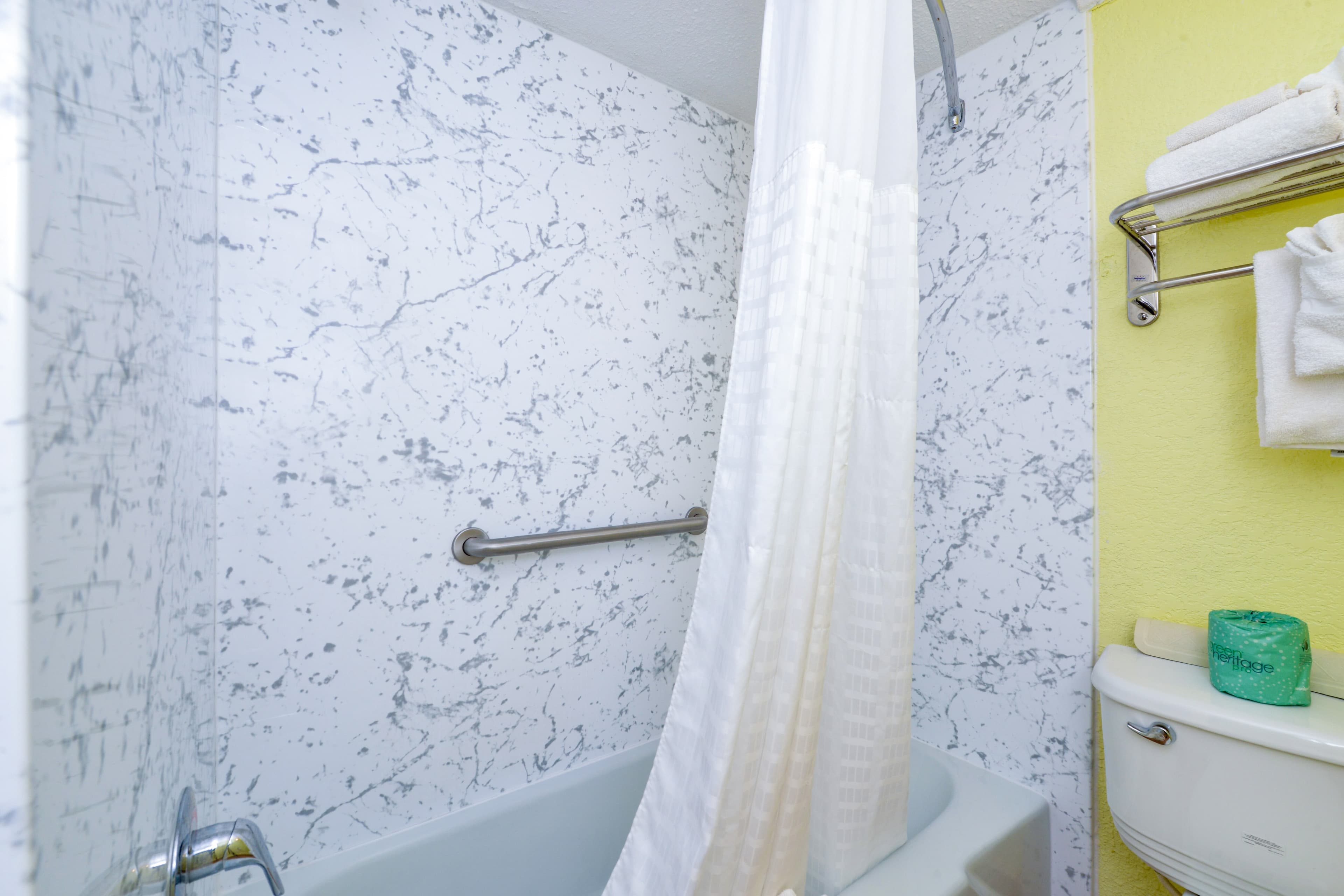 Rodeway Inn Orleans - Cape Cod — 6