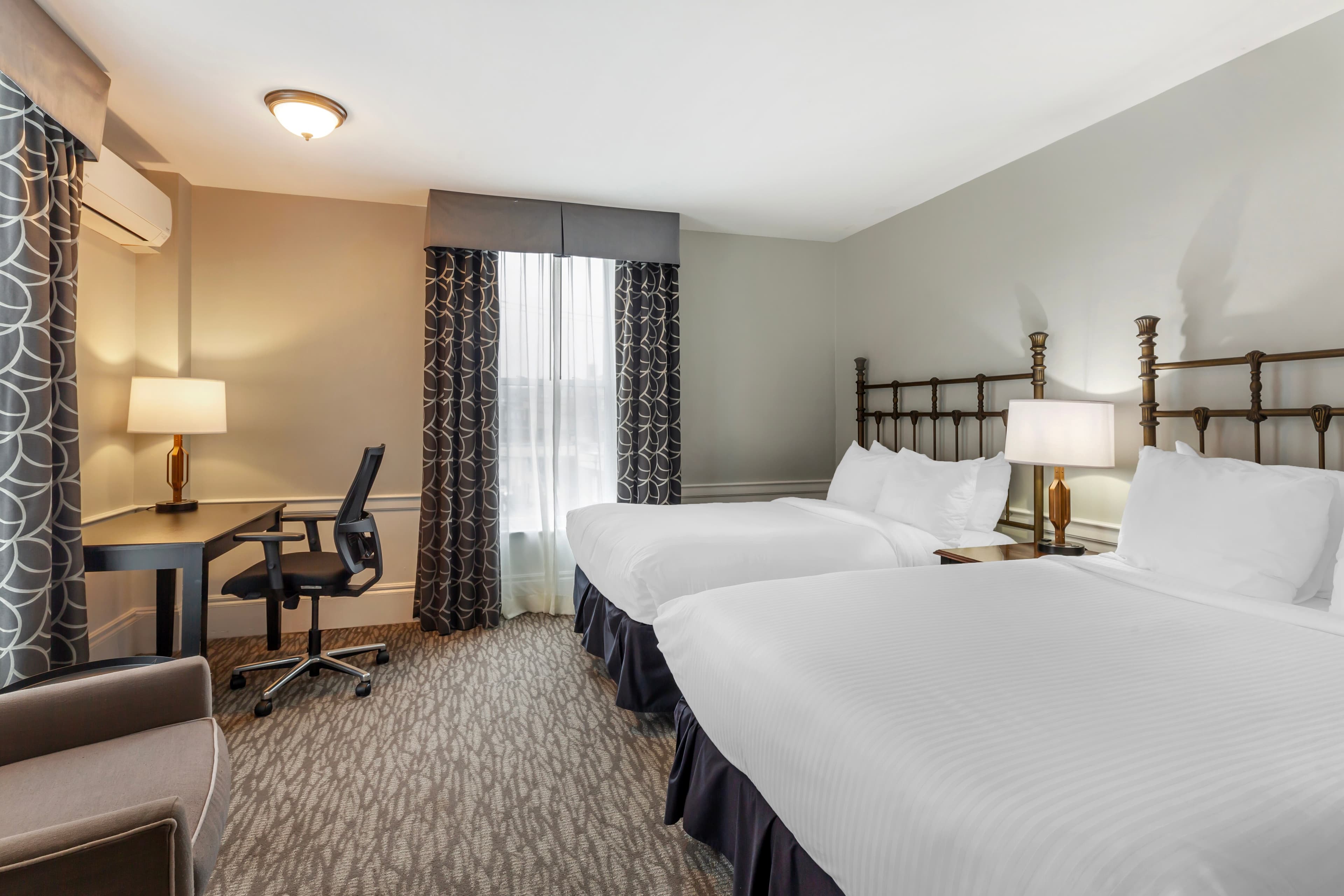 Essex Street Inn & Suites, an Ascend Collection Hotel — 7