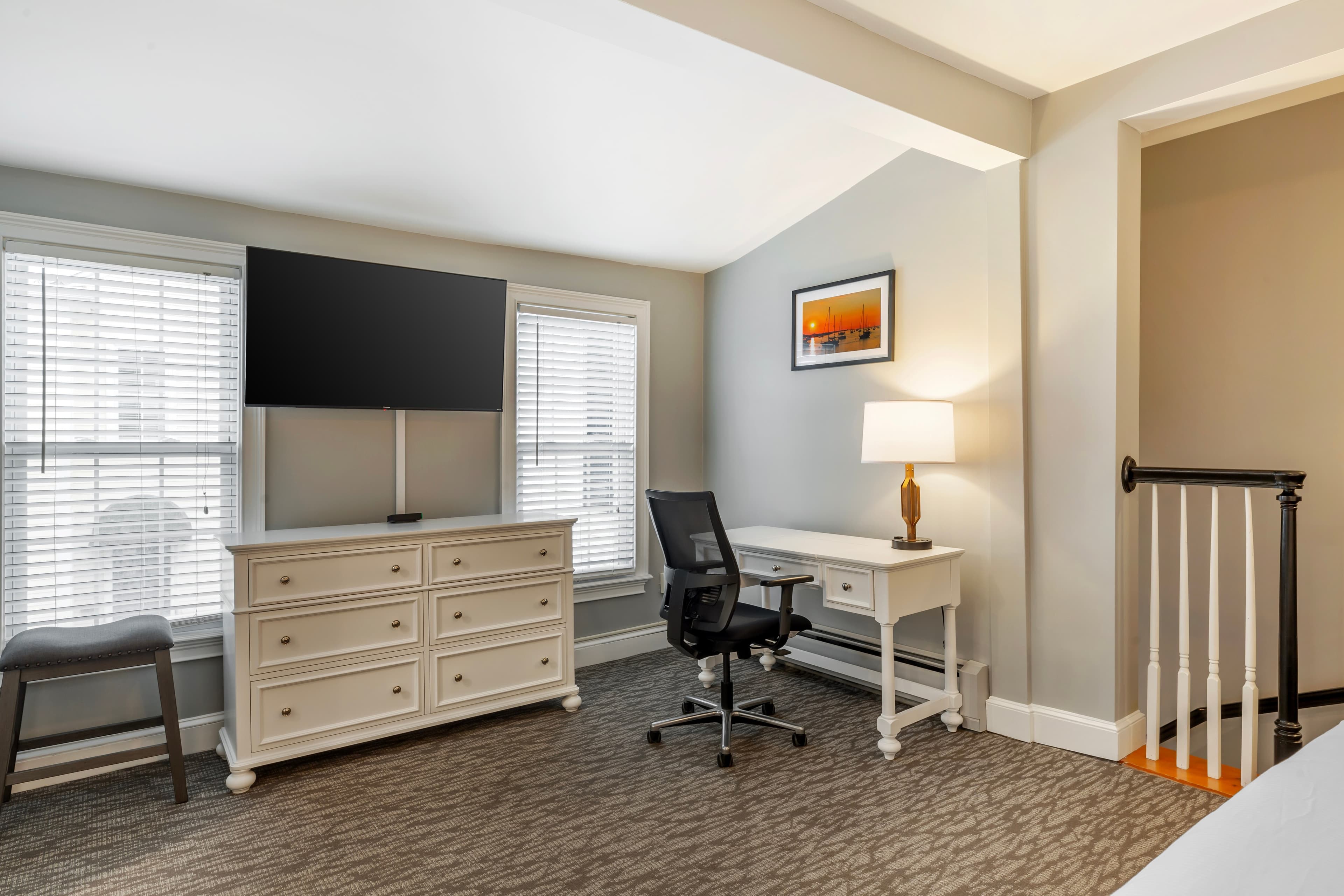 Essex Street Inn & Suites, an Ascend Collection Hotel — 50