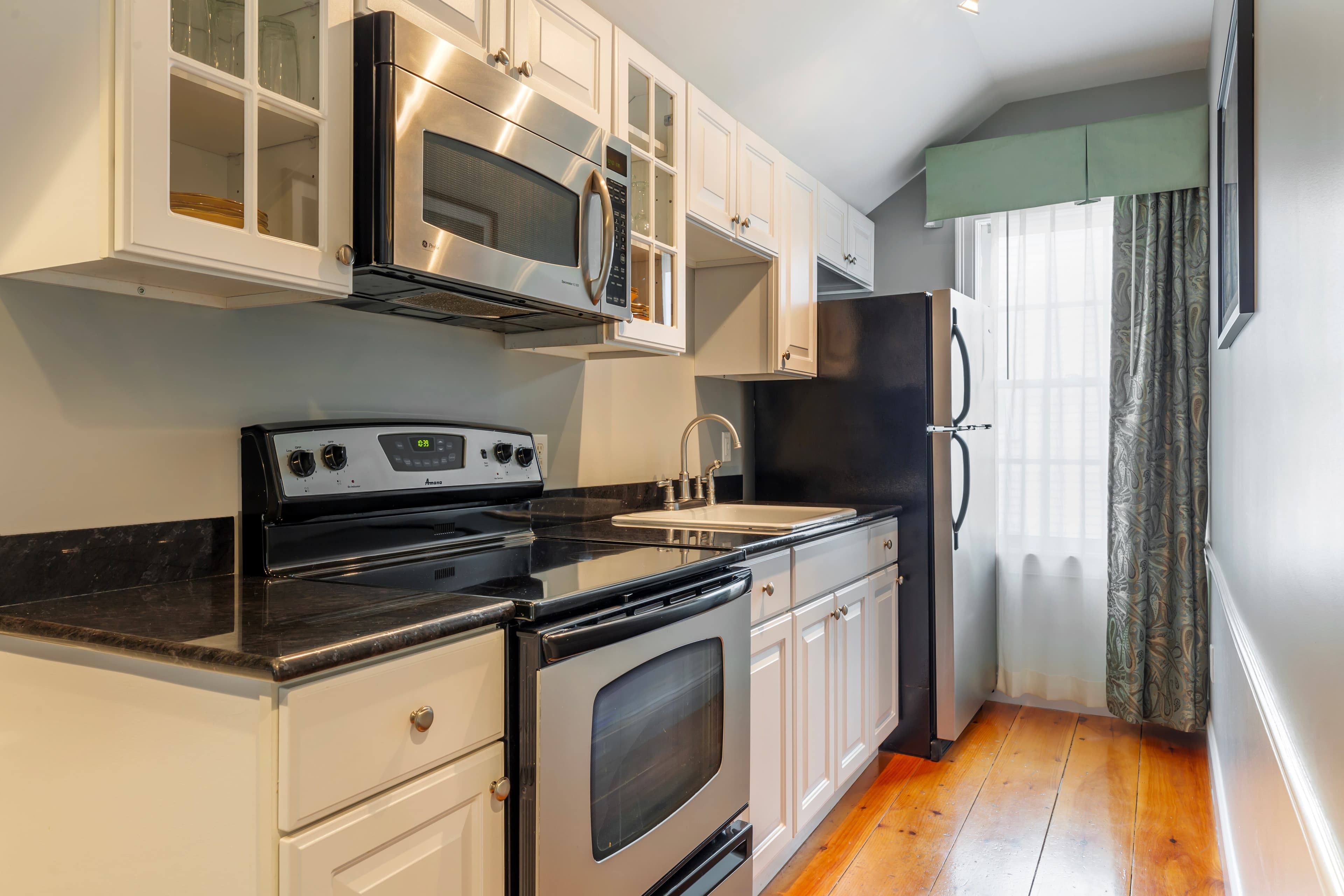 Essex Street Inn & Suites, an Ascend Collection Hotel — 38