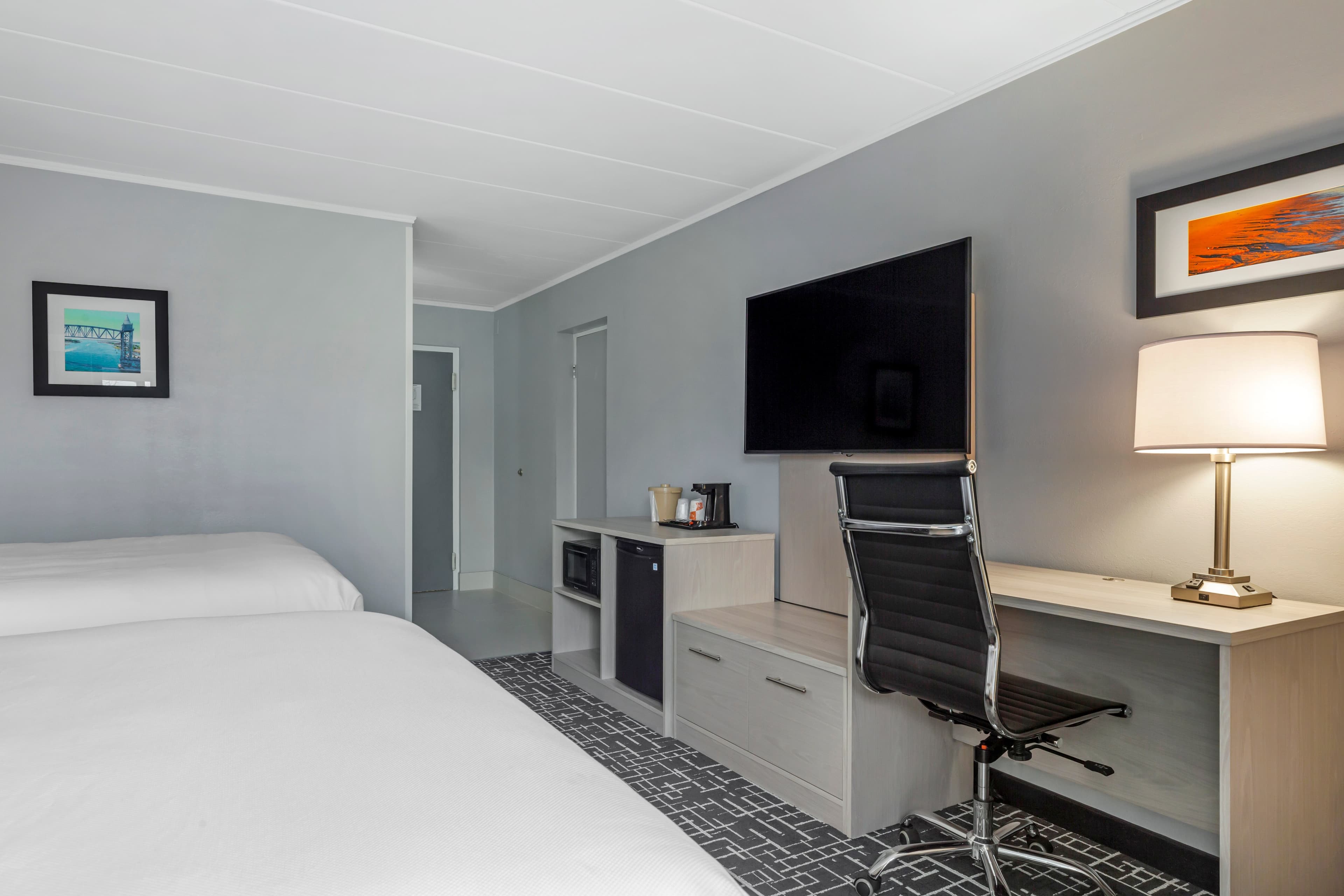 Comfort Inn Hyannis - Cape Cod — 44
