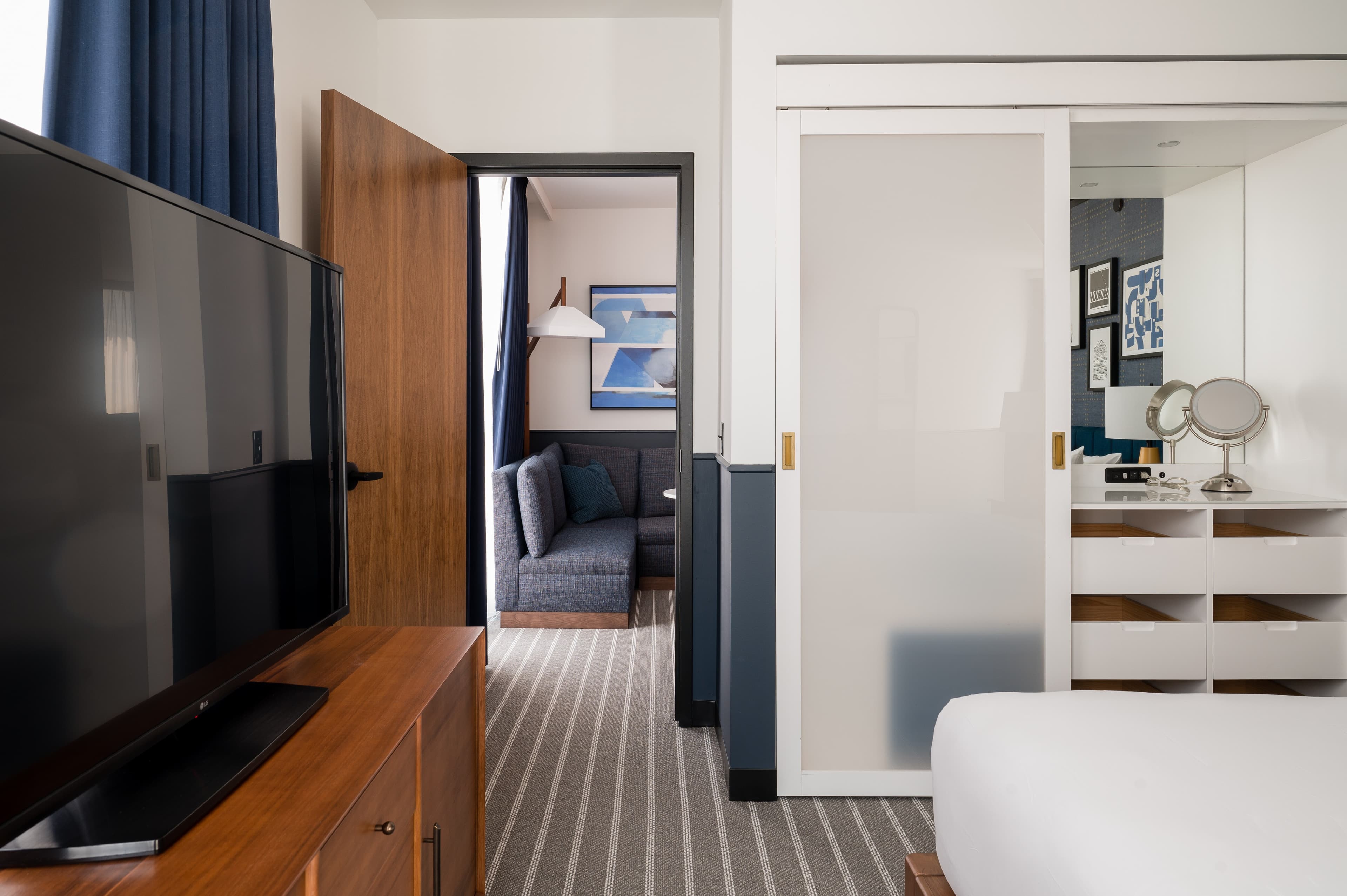 Cambria Hotel Boston Somerville — 11