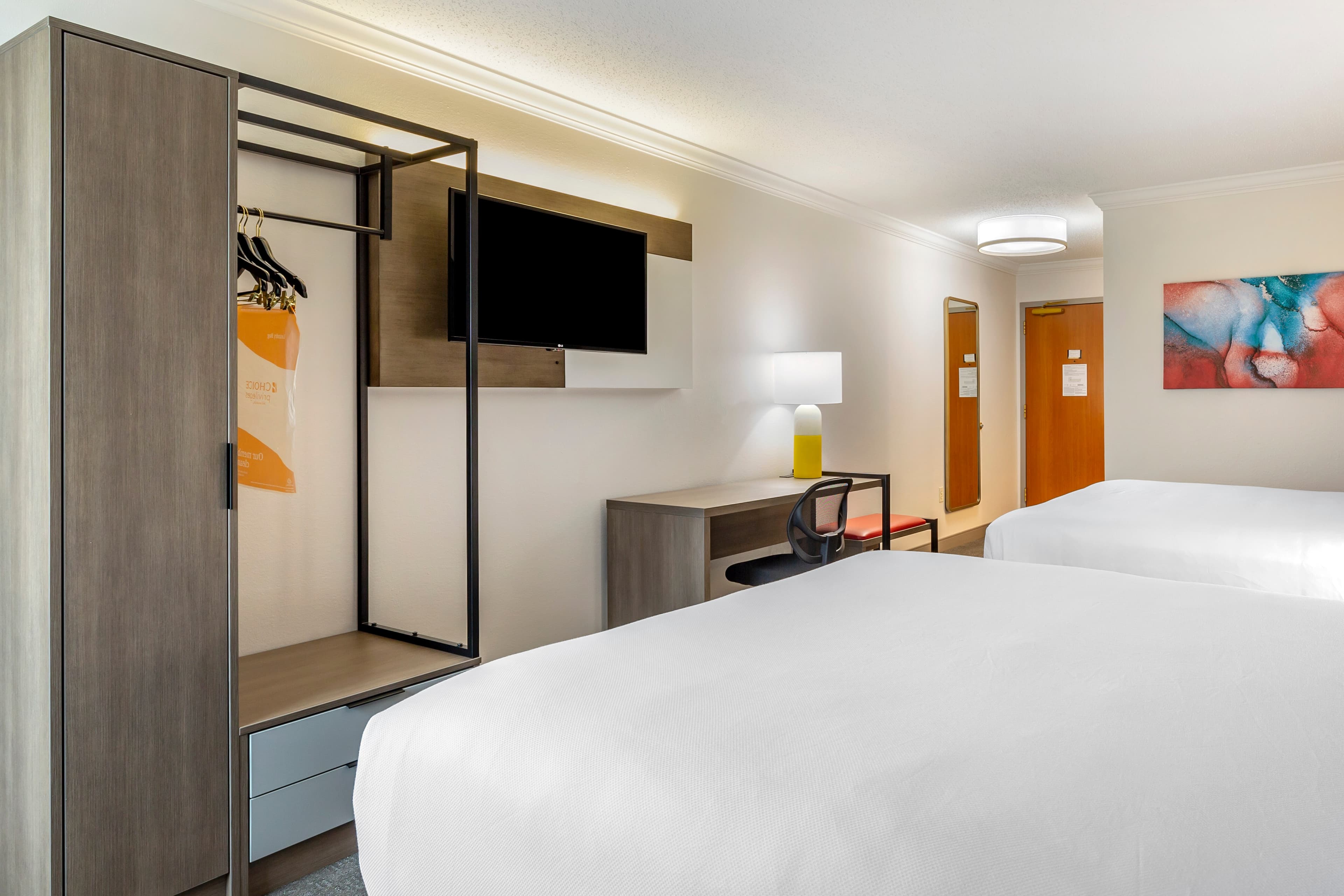 Comfort Inn & Suites Hadley - Amherst — 12