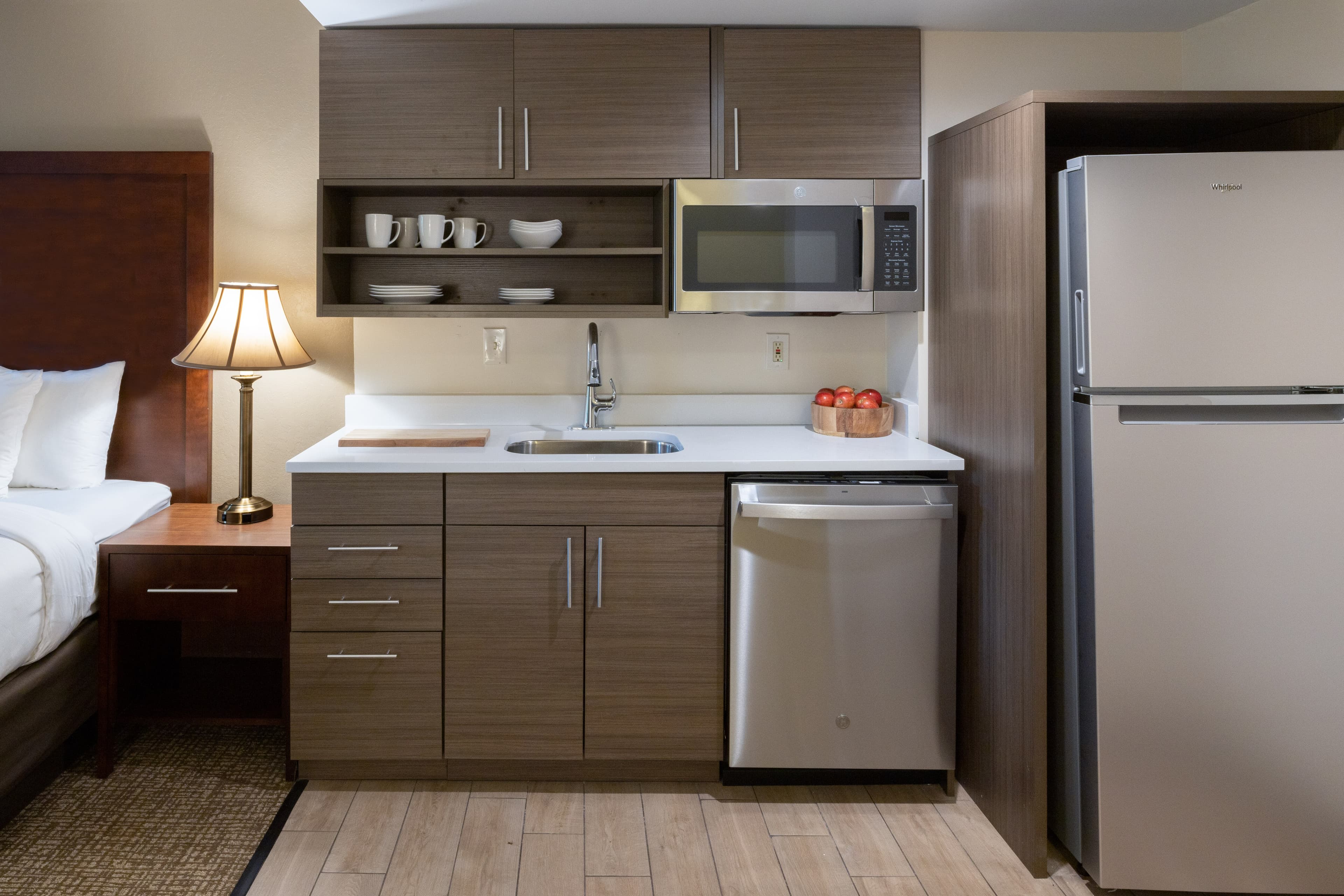 MainStay Suites Foxboro - Mansfield - Image 2