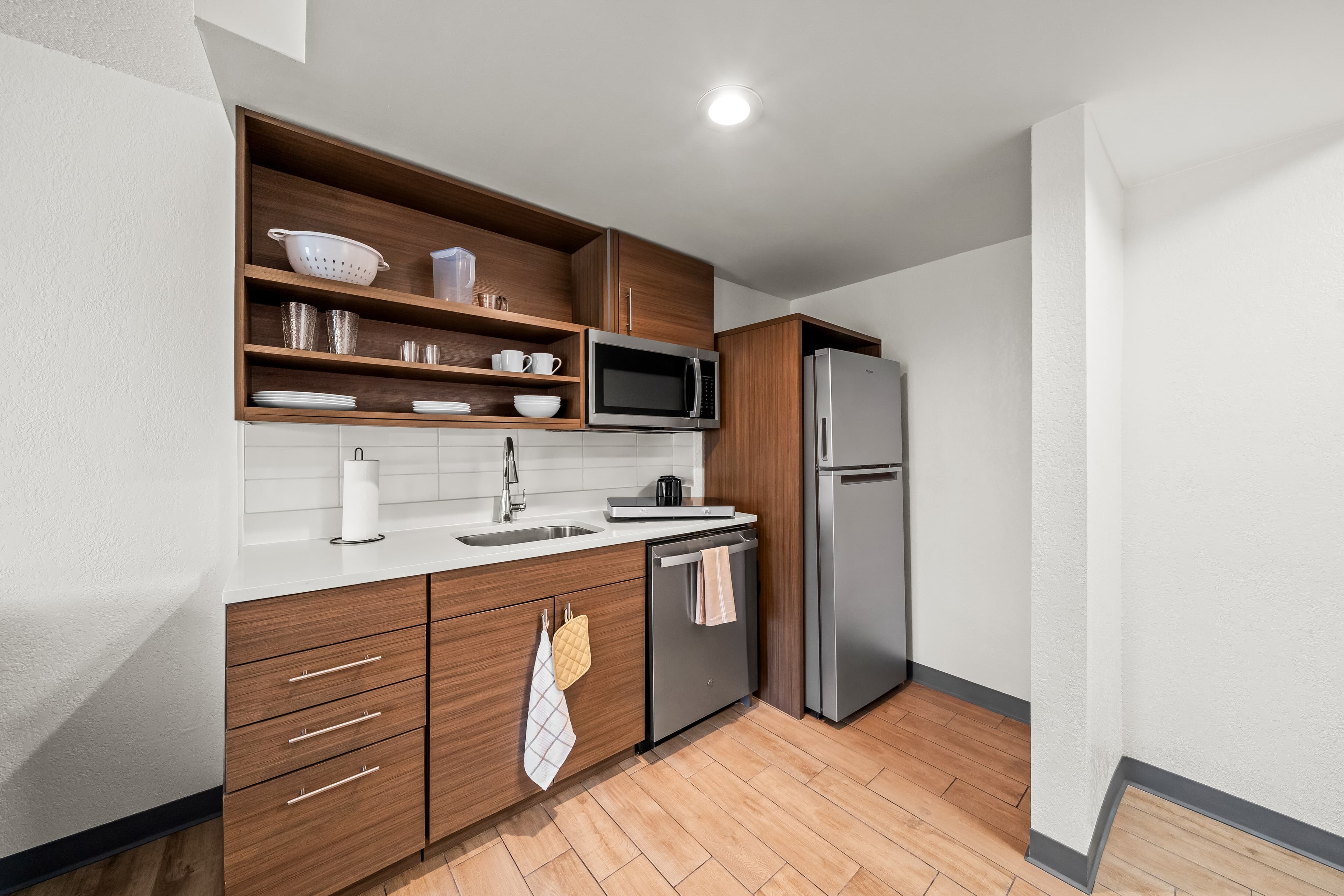 MainStay Suites Foxboro - Mansfield — 18