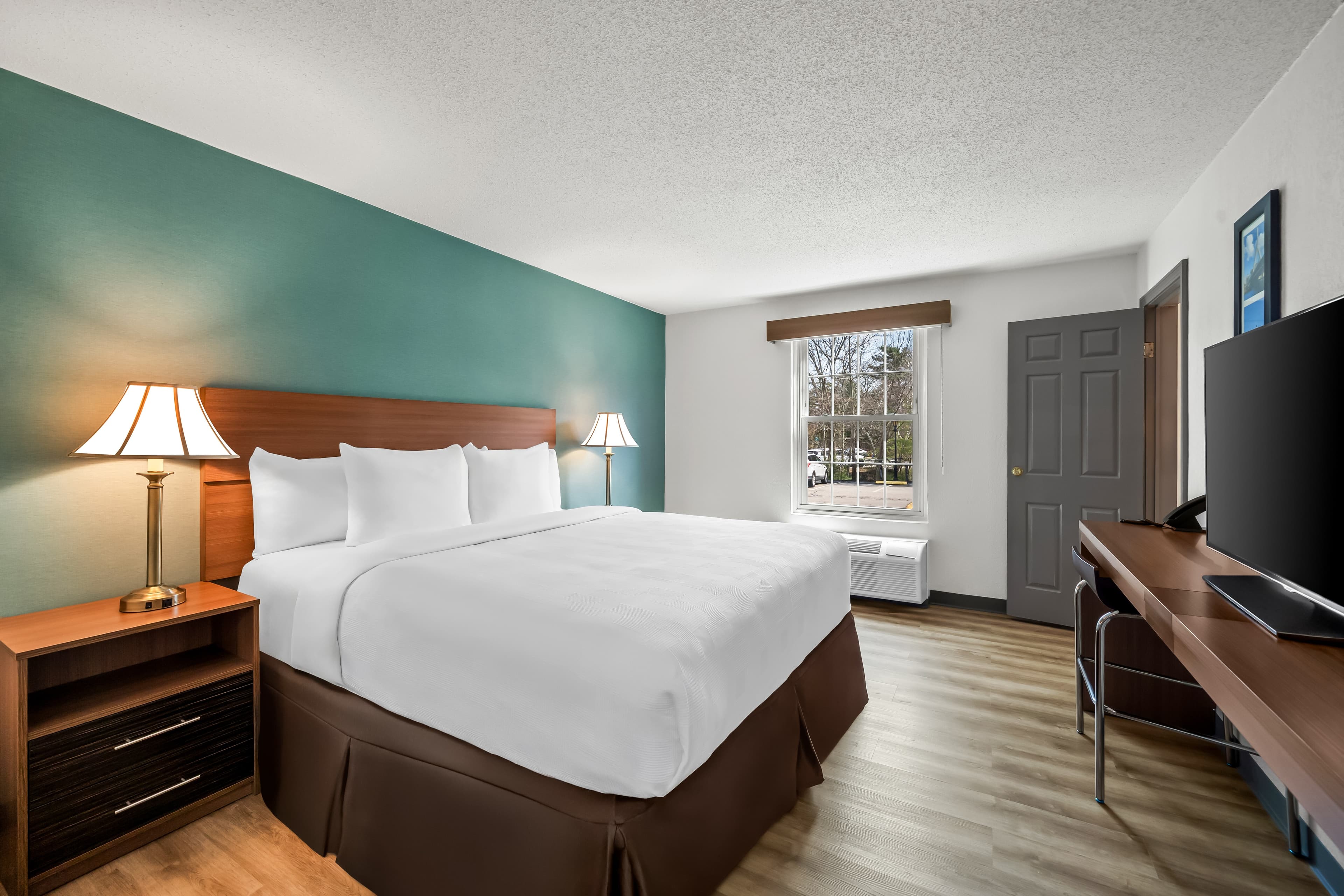 MainStay Suites Foxboro - Mansfield — 20