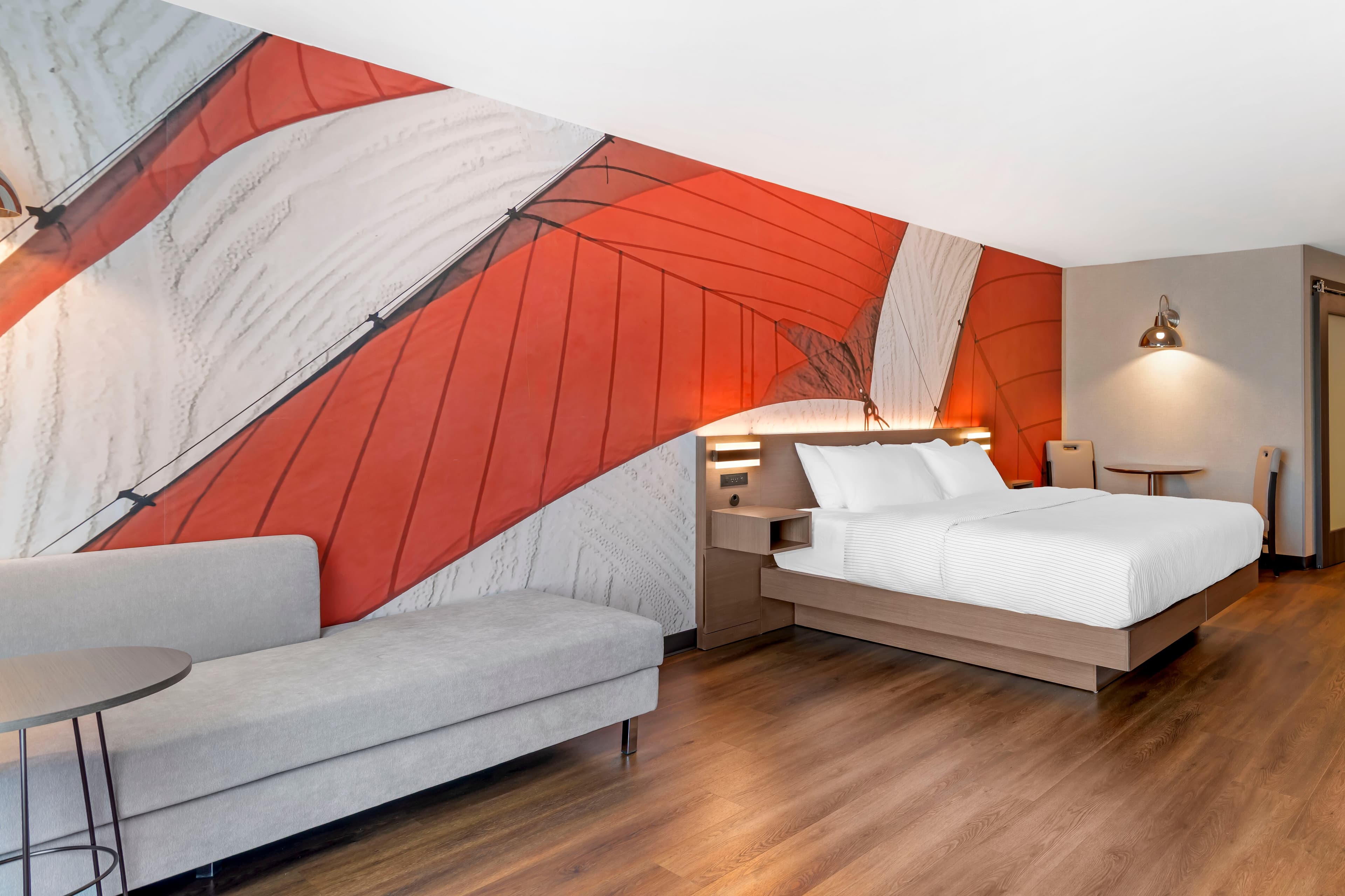 Cambria Hotel & Suites Plymouth — 34