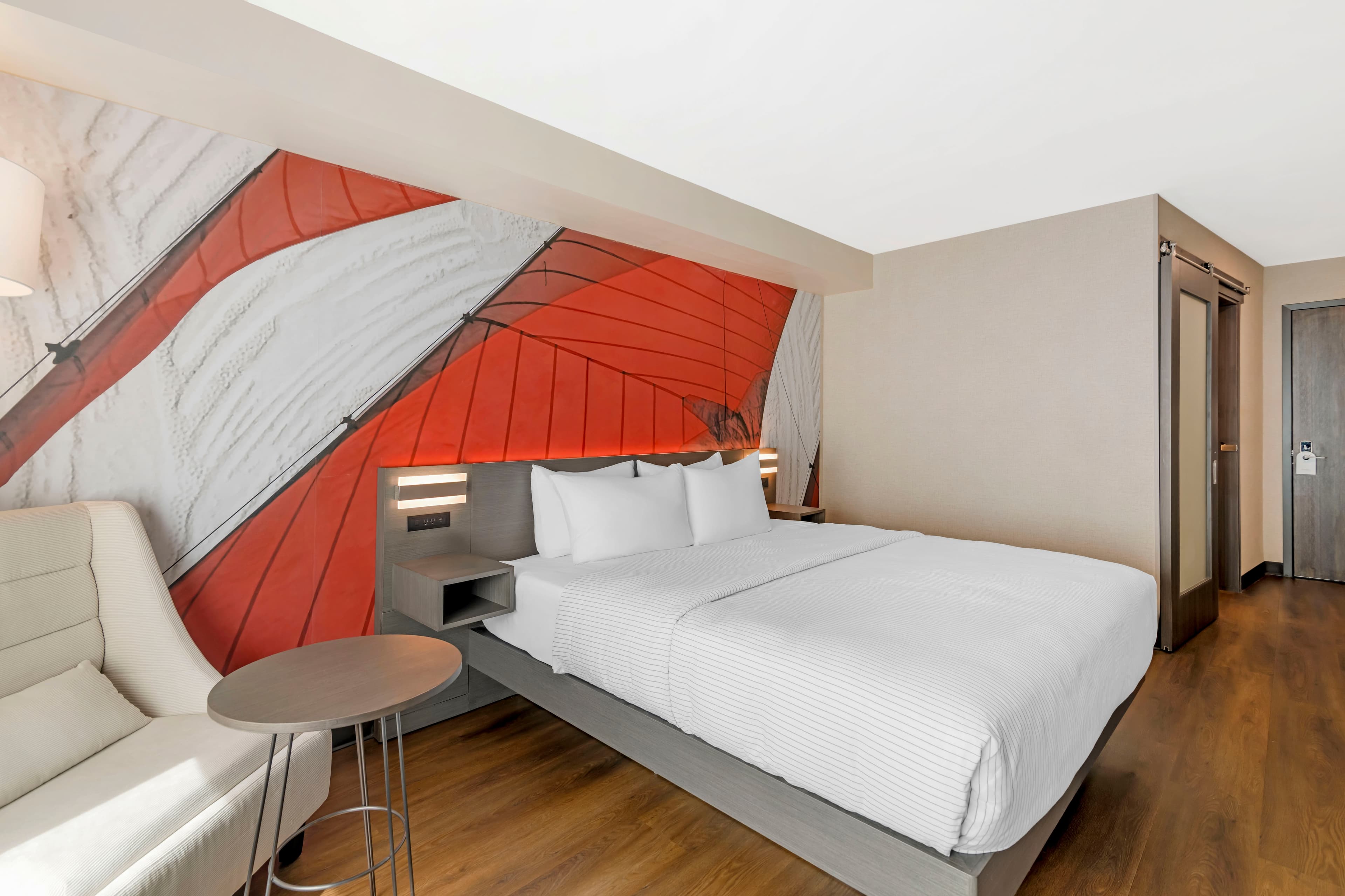Cambria Hotel & Suites Plymouth — 44