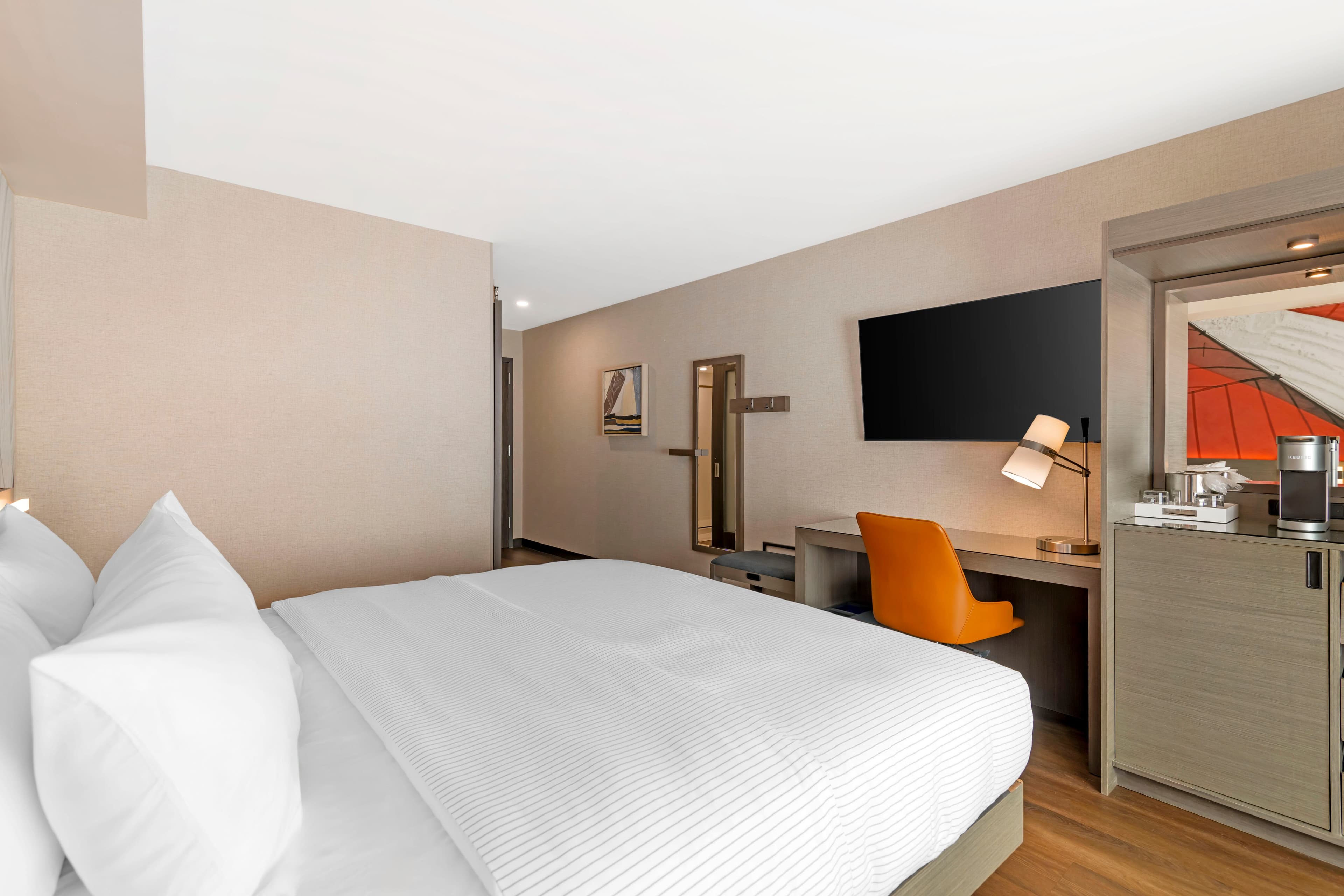 Cambria Hotel & Suites Plymouth — 45
