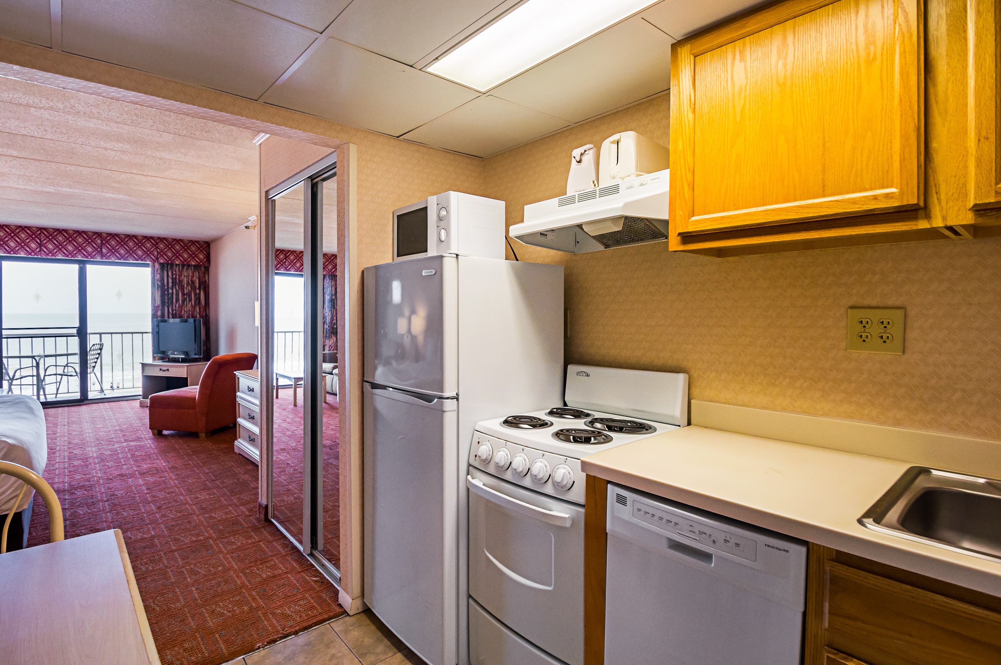 Quality Inn Oceanfront - Image 5