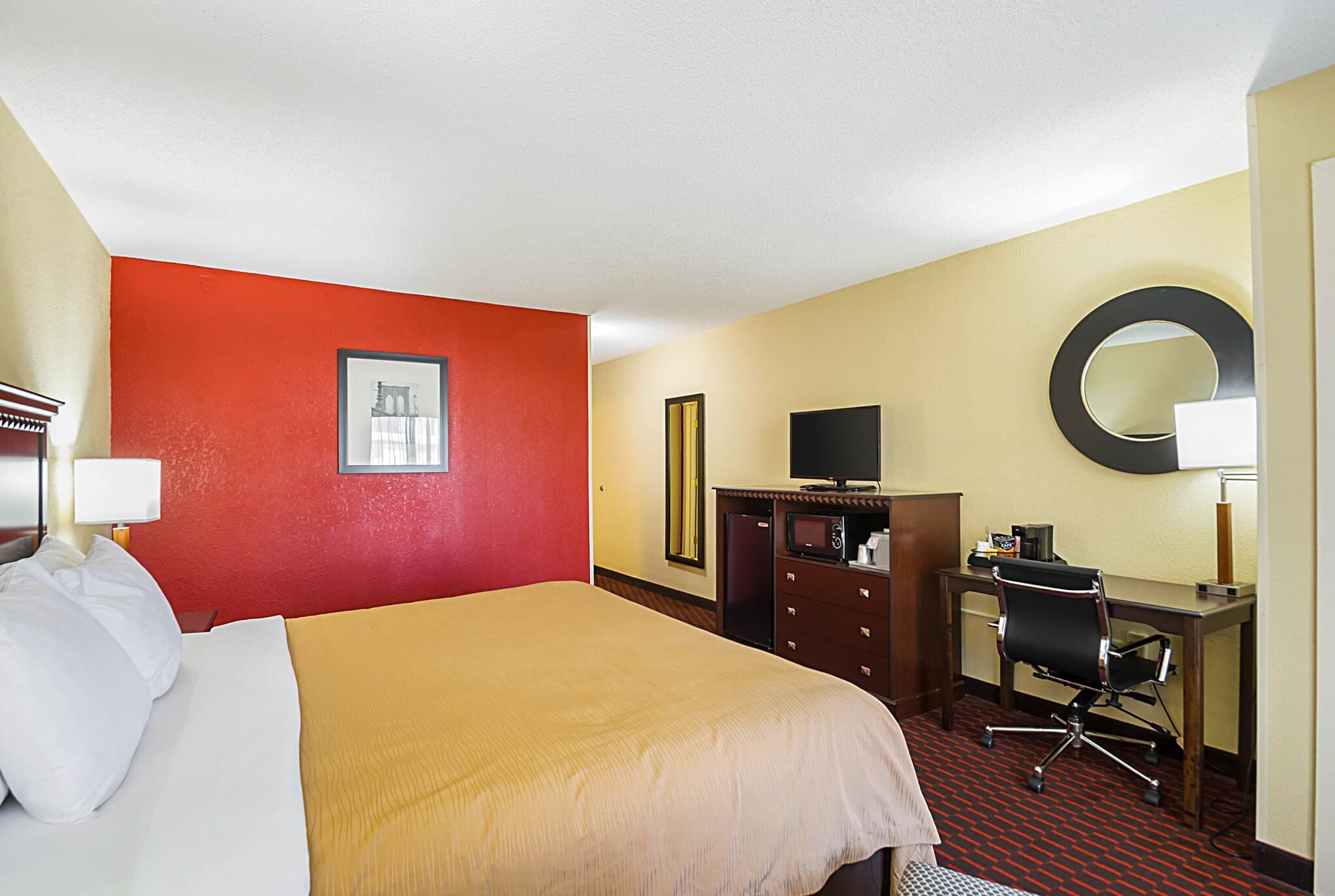Quality Inn & Suites Hagerstown - Image 4
