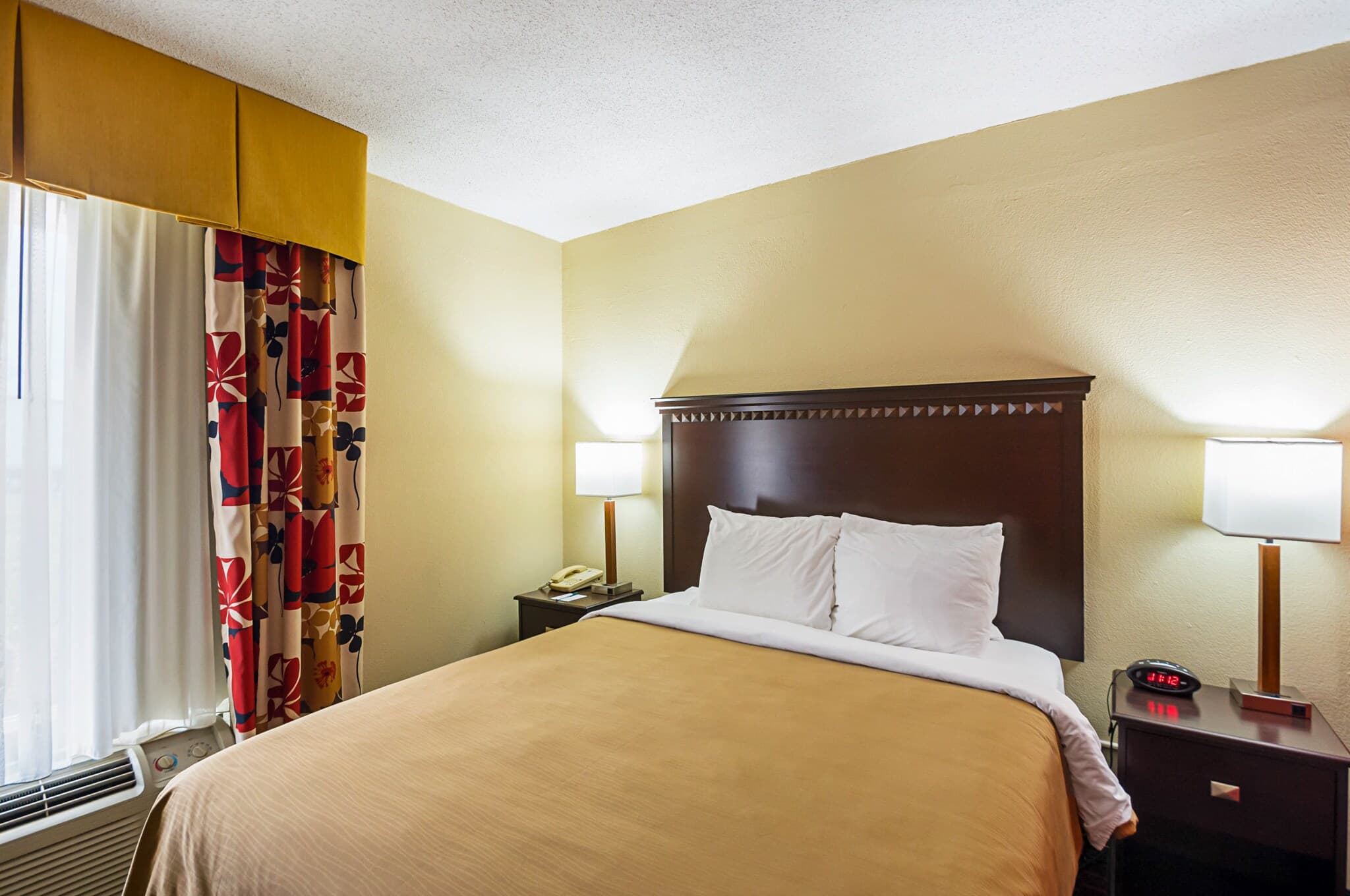 Quality Inn & Suites Hagerstown — 12
