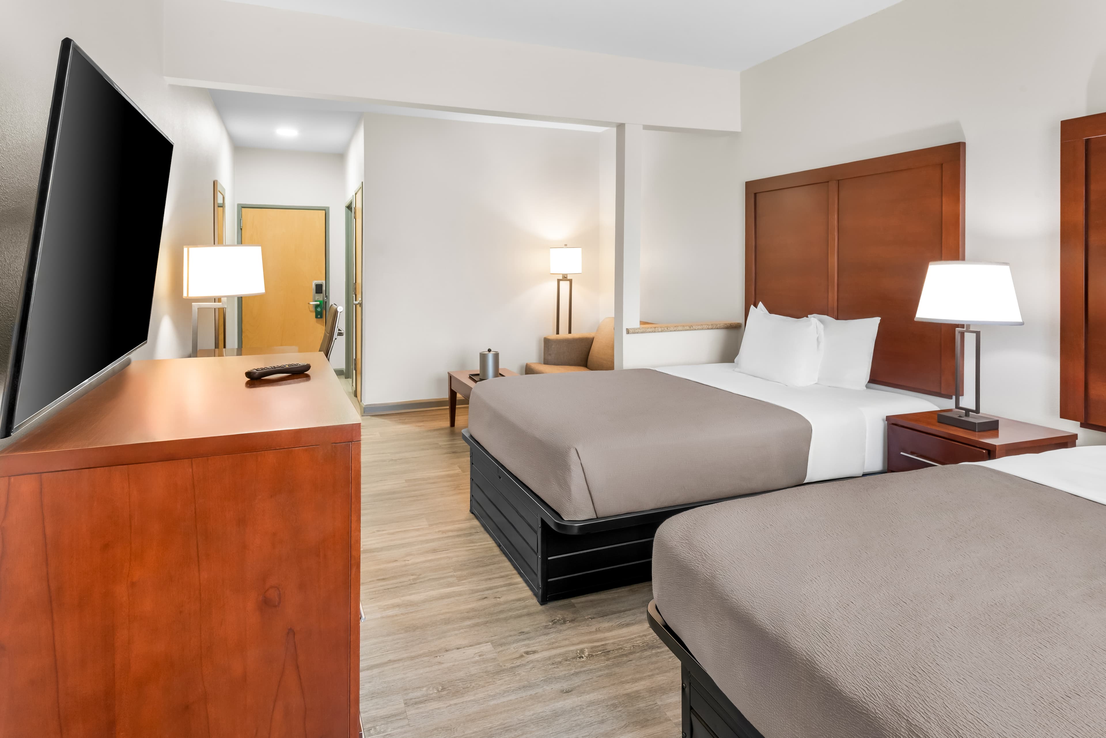 Quality Suites Waldorf — 21