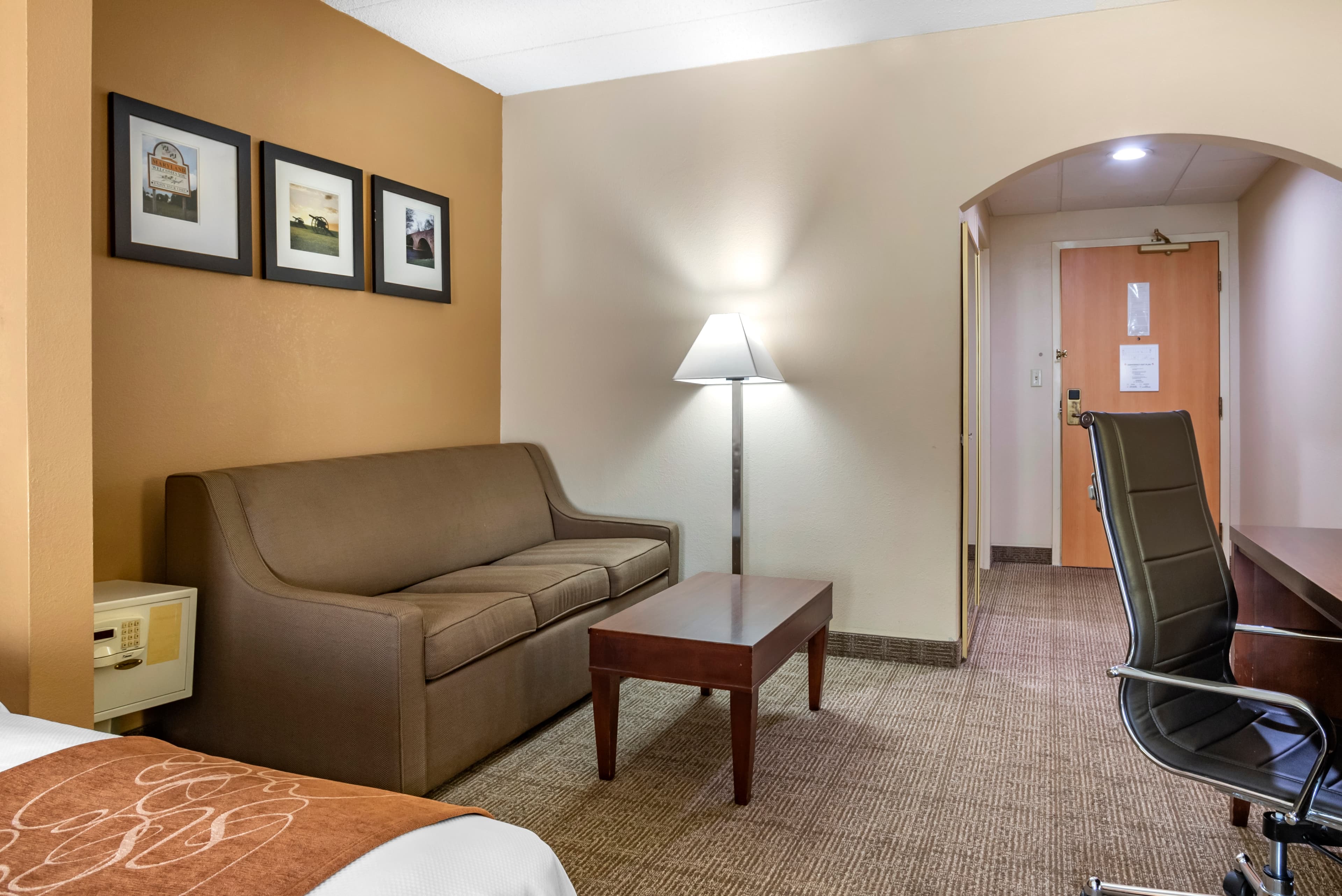Comfort Suites Hagerstown Southeast — 6