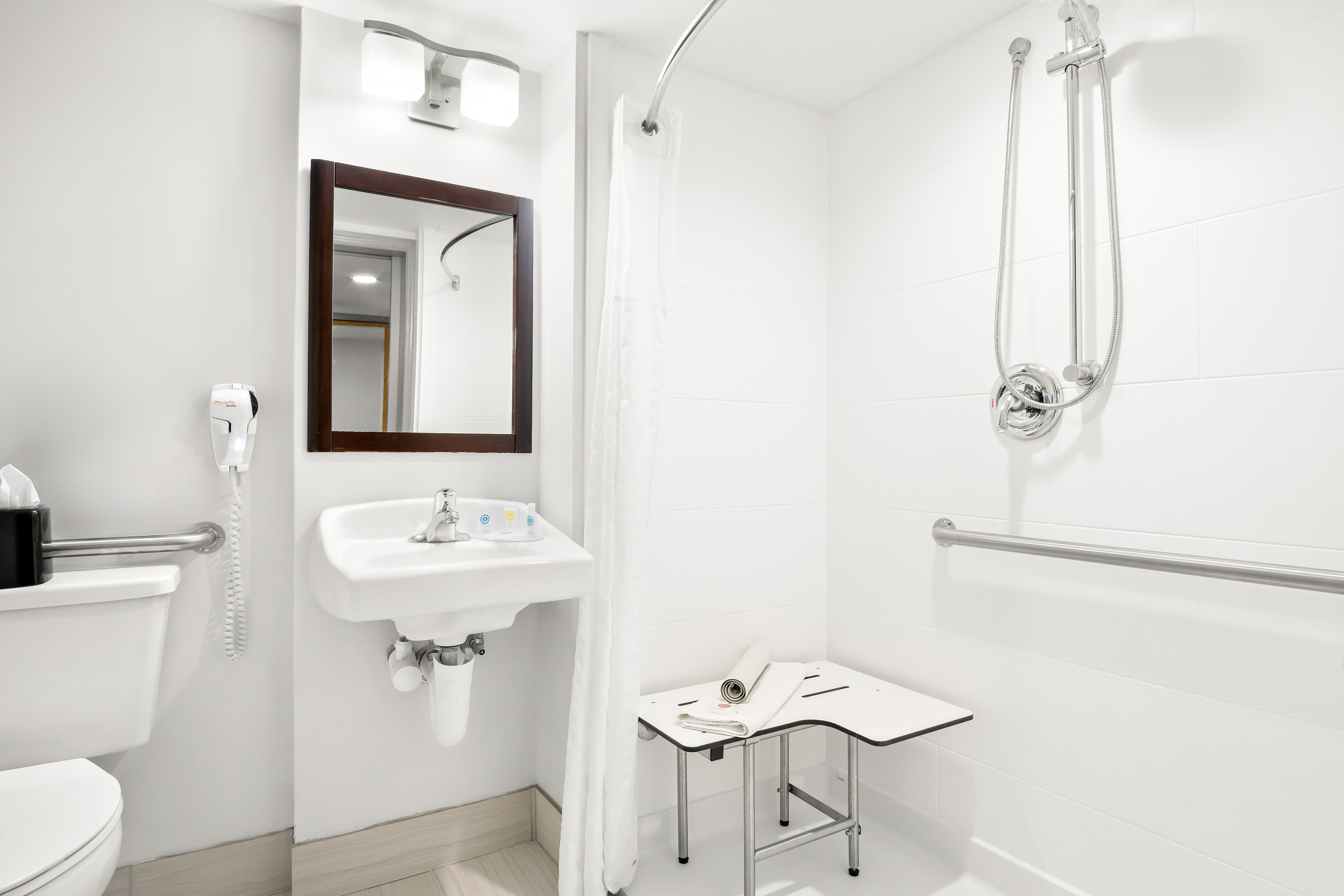 Comfort Inn Gold Coast - Image 5