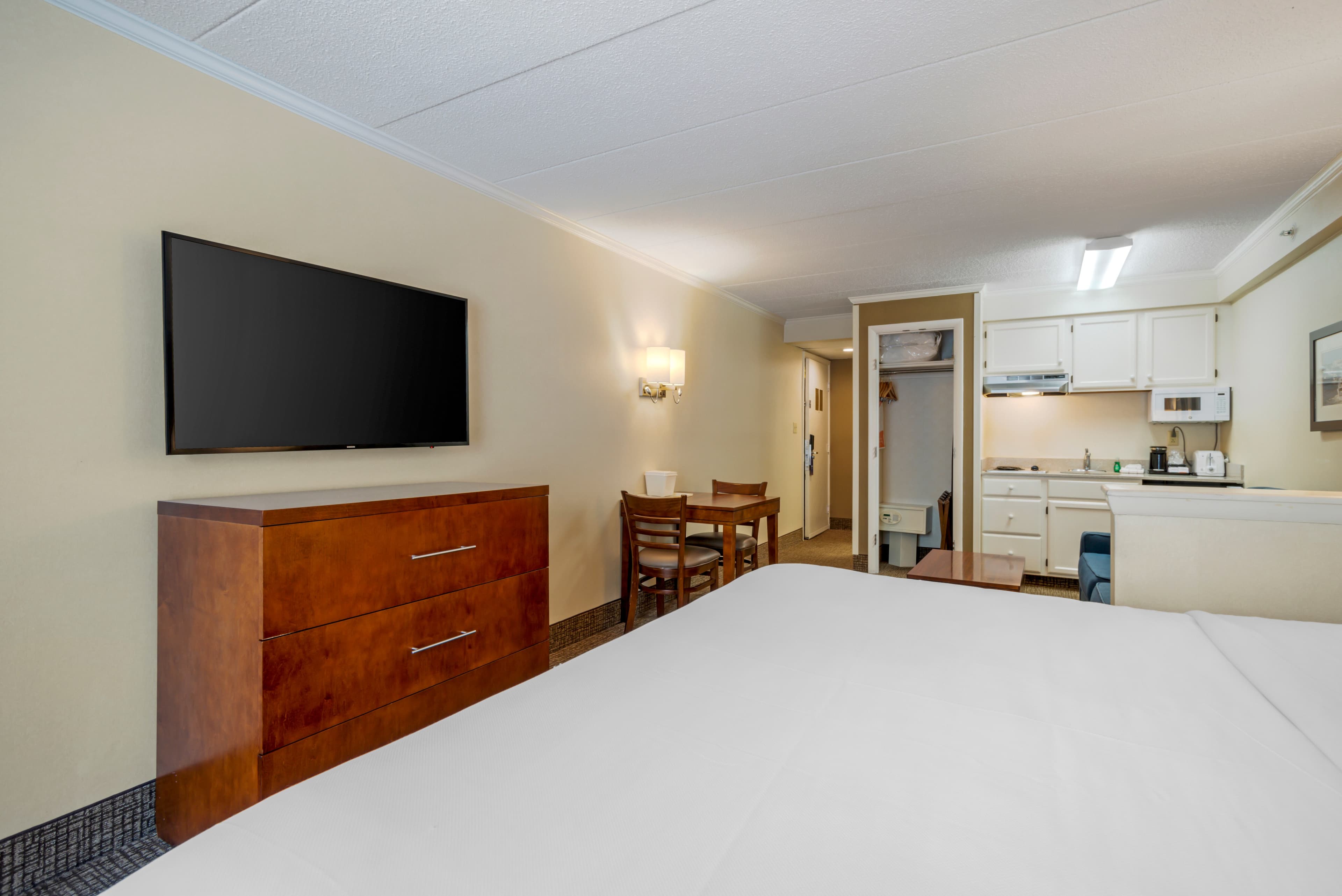 Comfort Inn Ocean City Boardwalk — 2