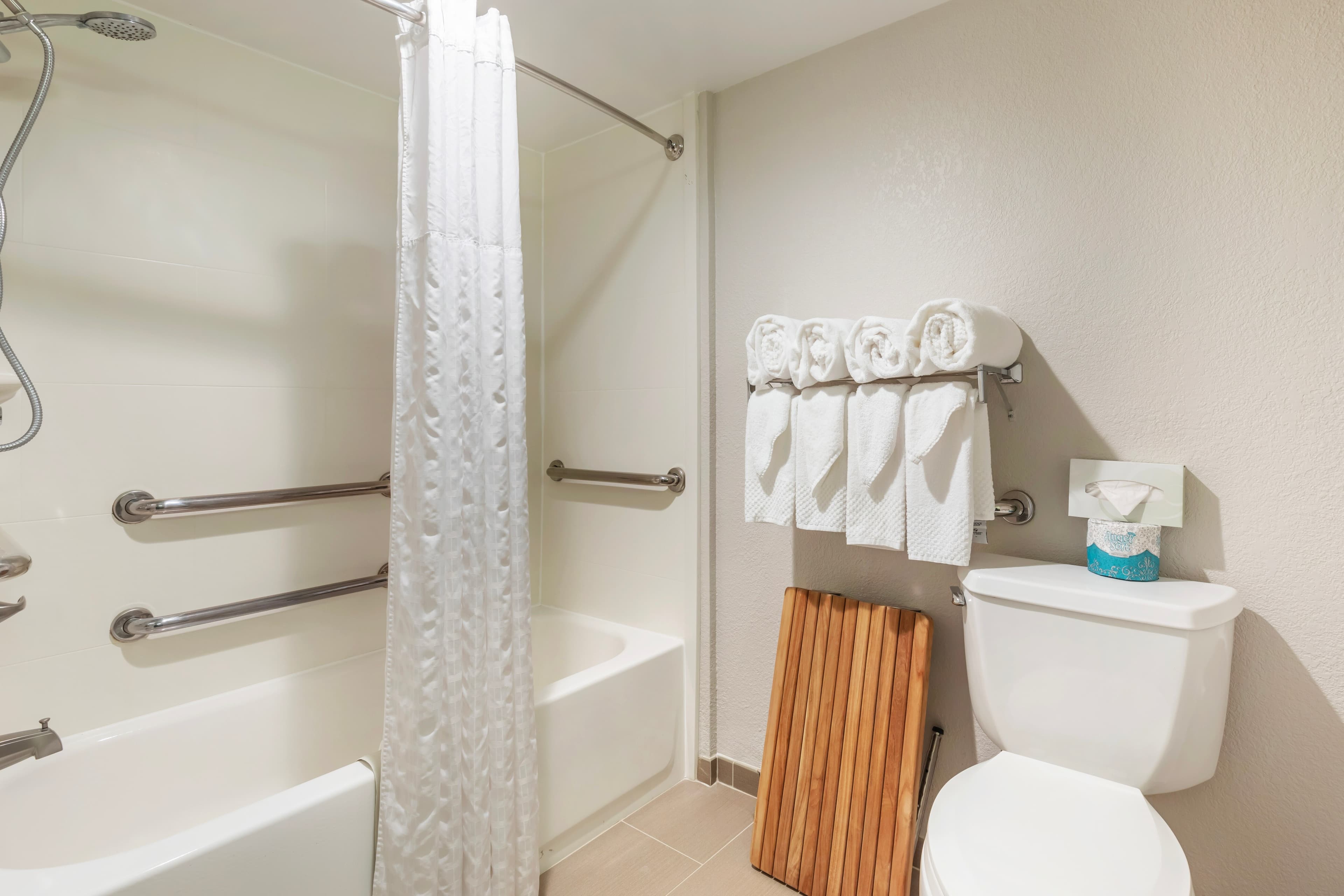Comfort Inn Conference Center - Image 4