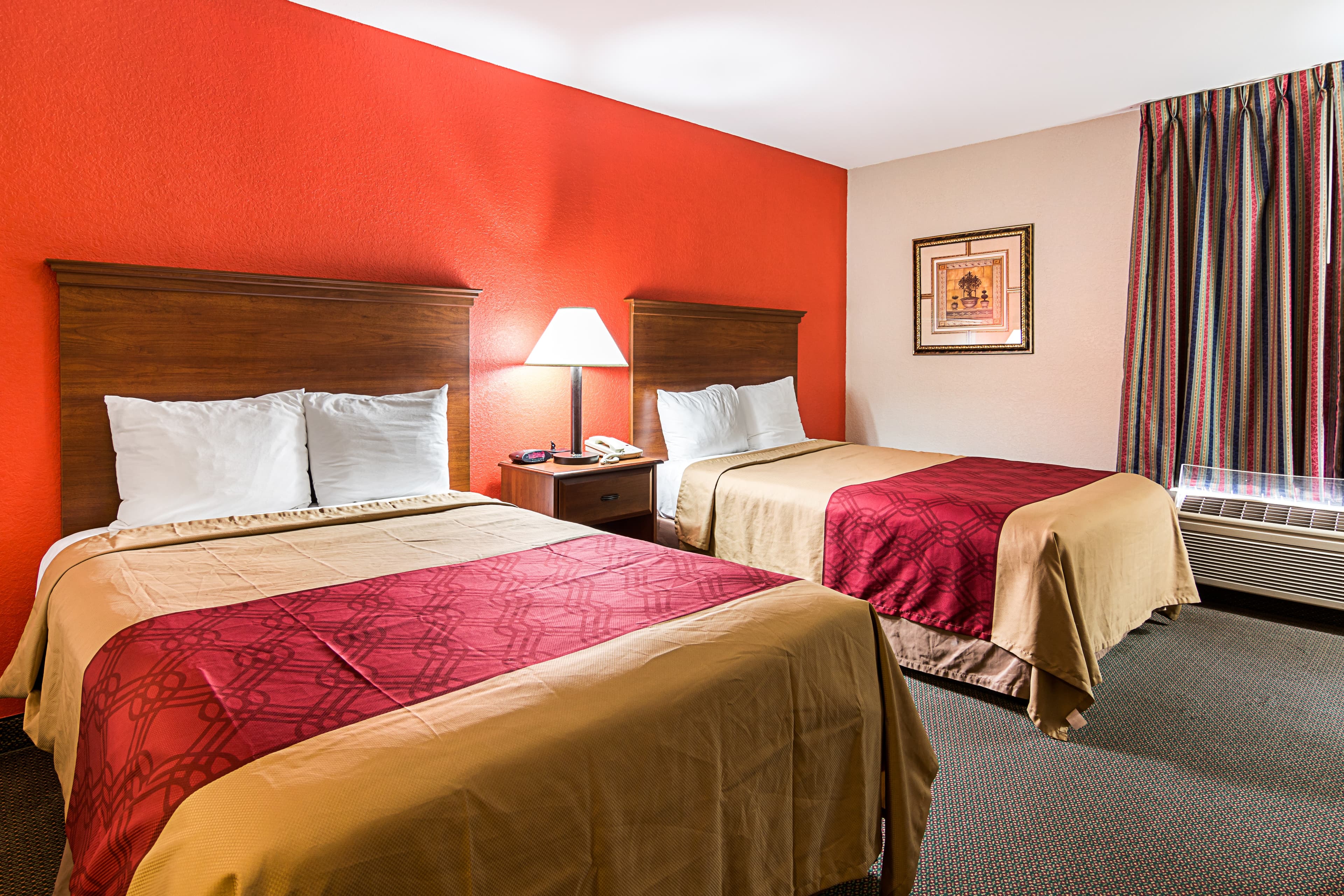 Econo Lodge Andrews AFB - Image 3