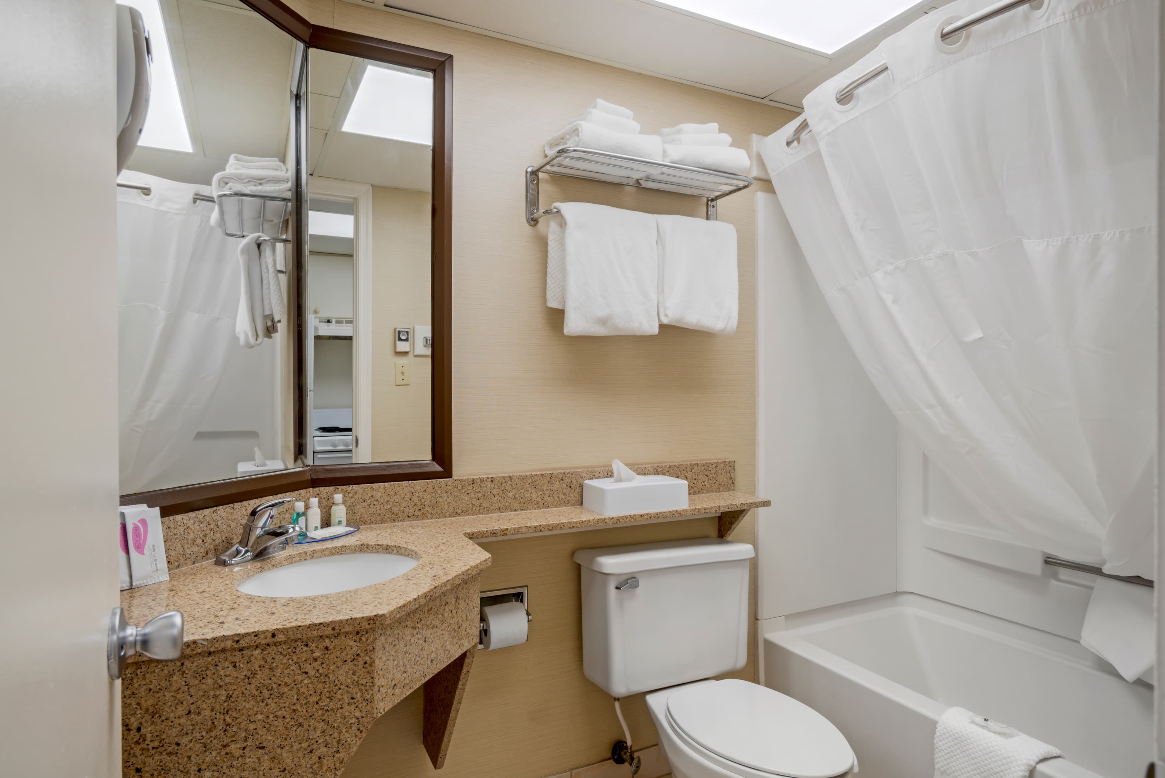 Quality Inn & Suites Ocean City Fenwick — 19