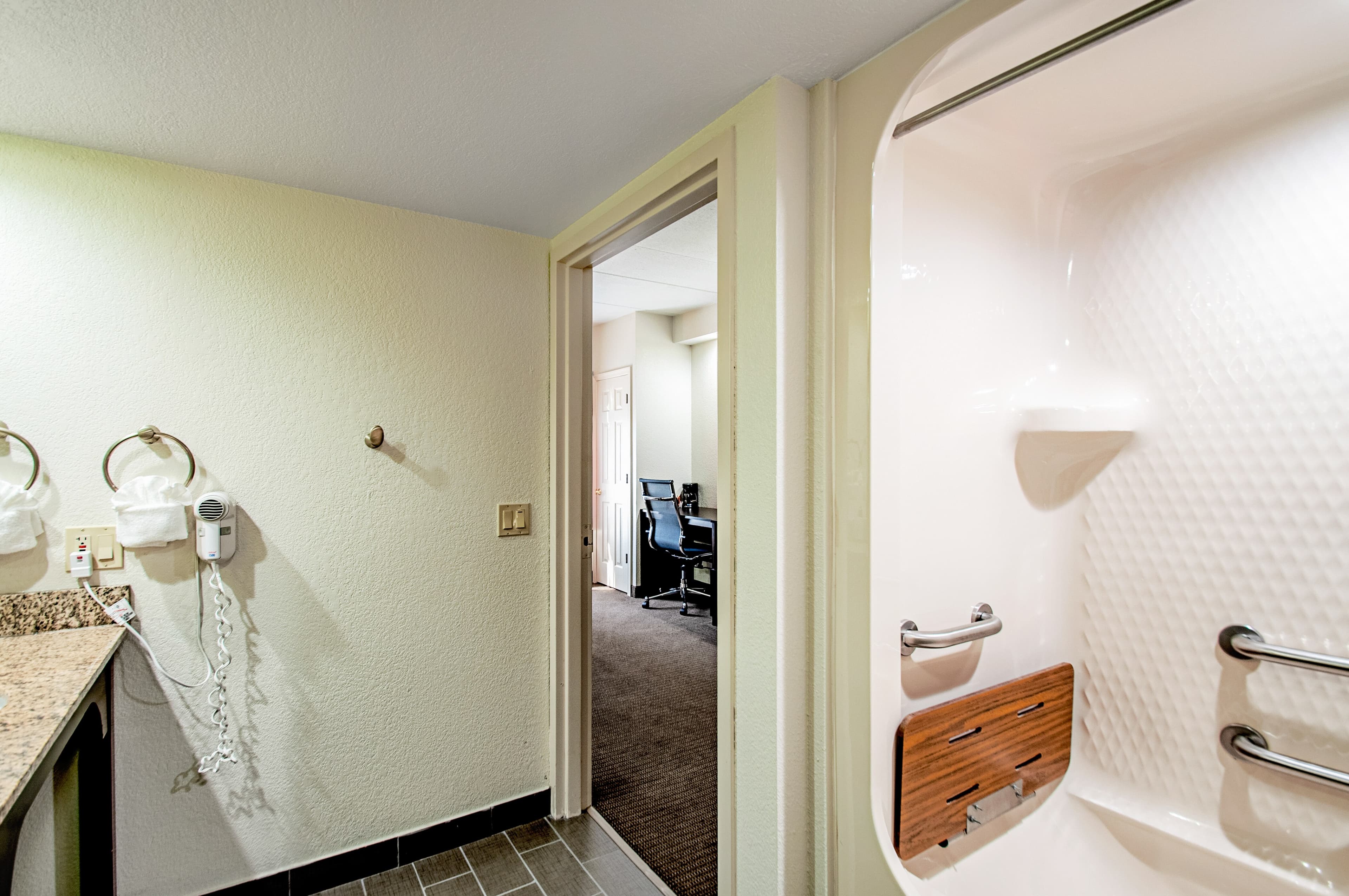 Sleep Inn Frederick - Ballenger Creek - Image 5