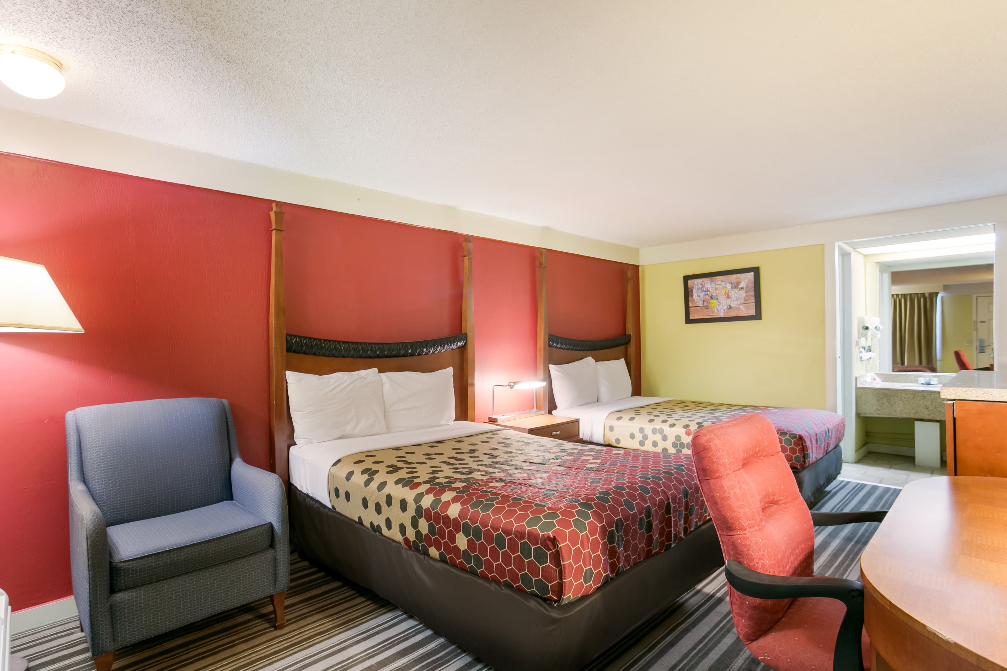 Econo Lodge Frederick I-70 - Image 2