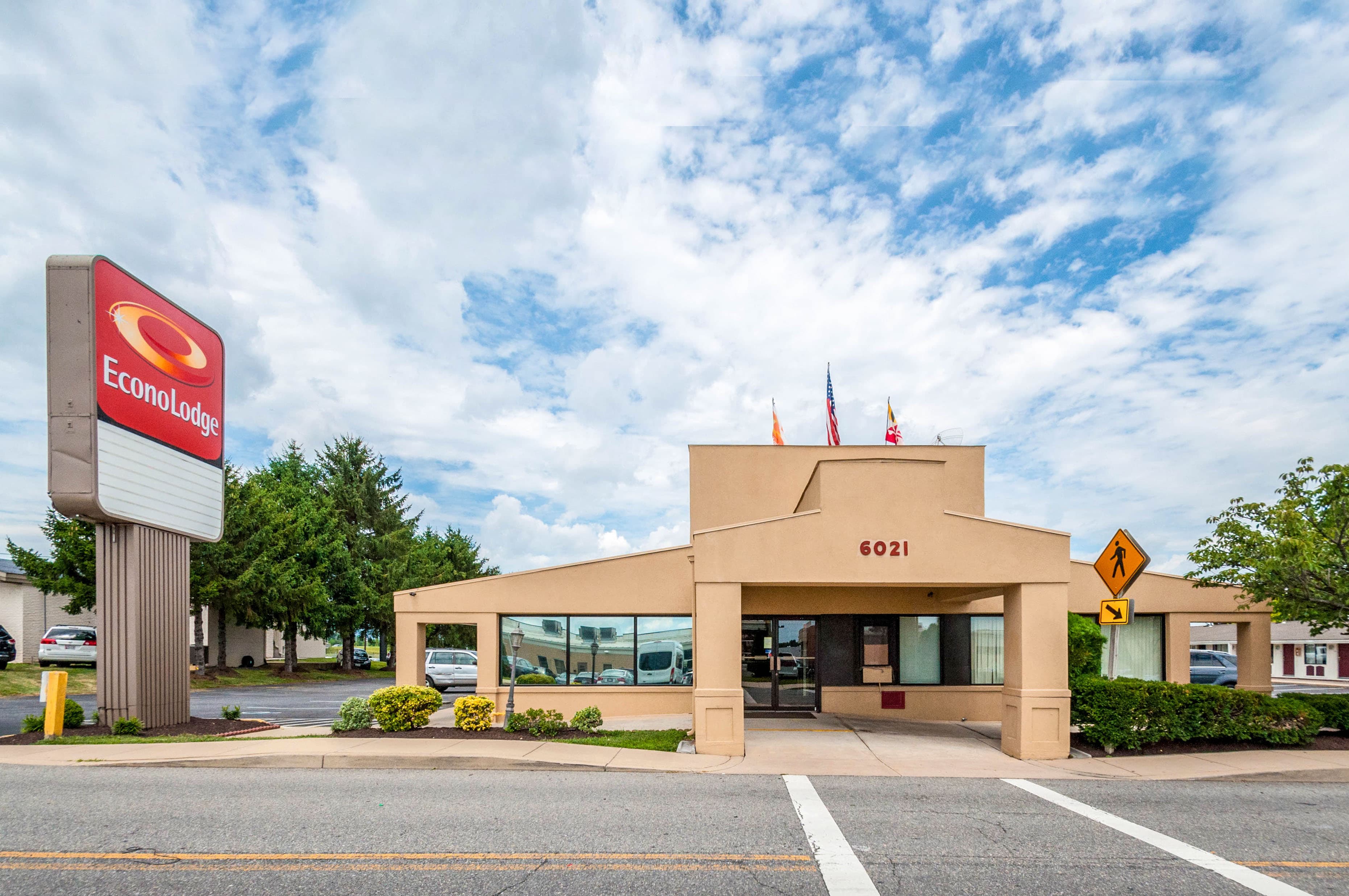 Econo Lodge Frederick I-70 - Image 1
