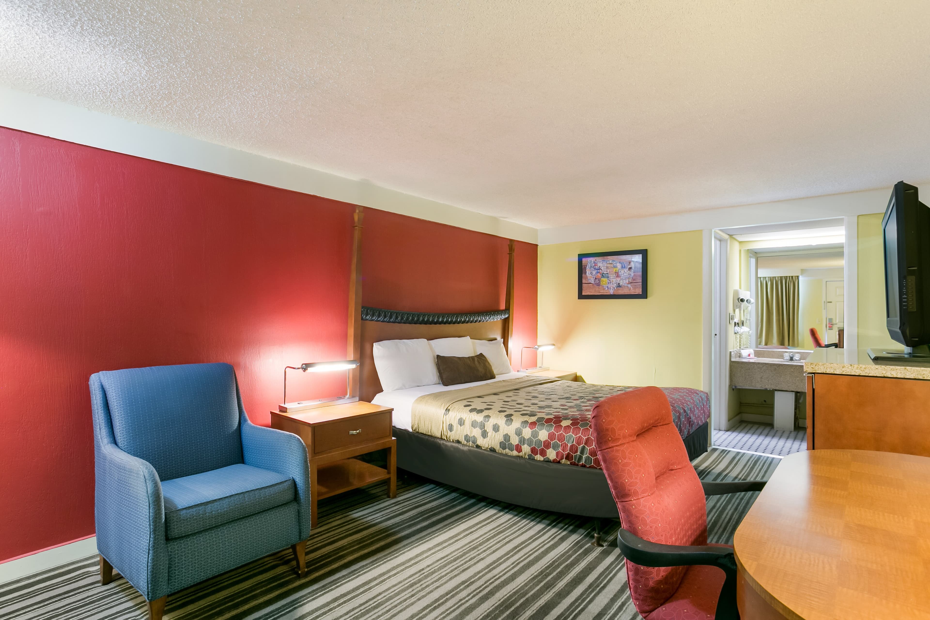 Econo Lodge Frederick I-70 — 10