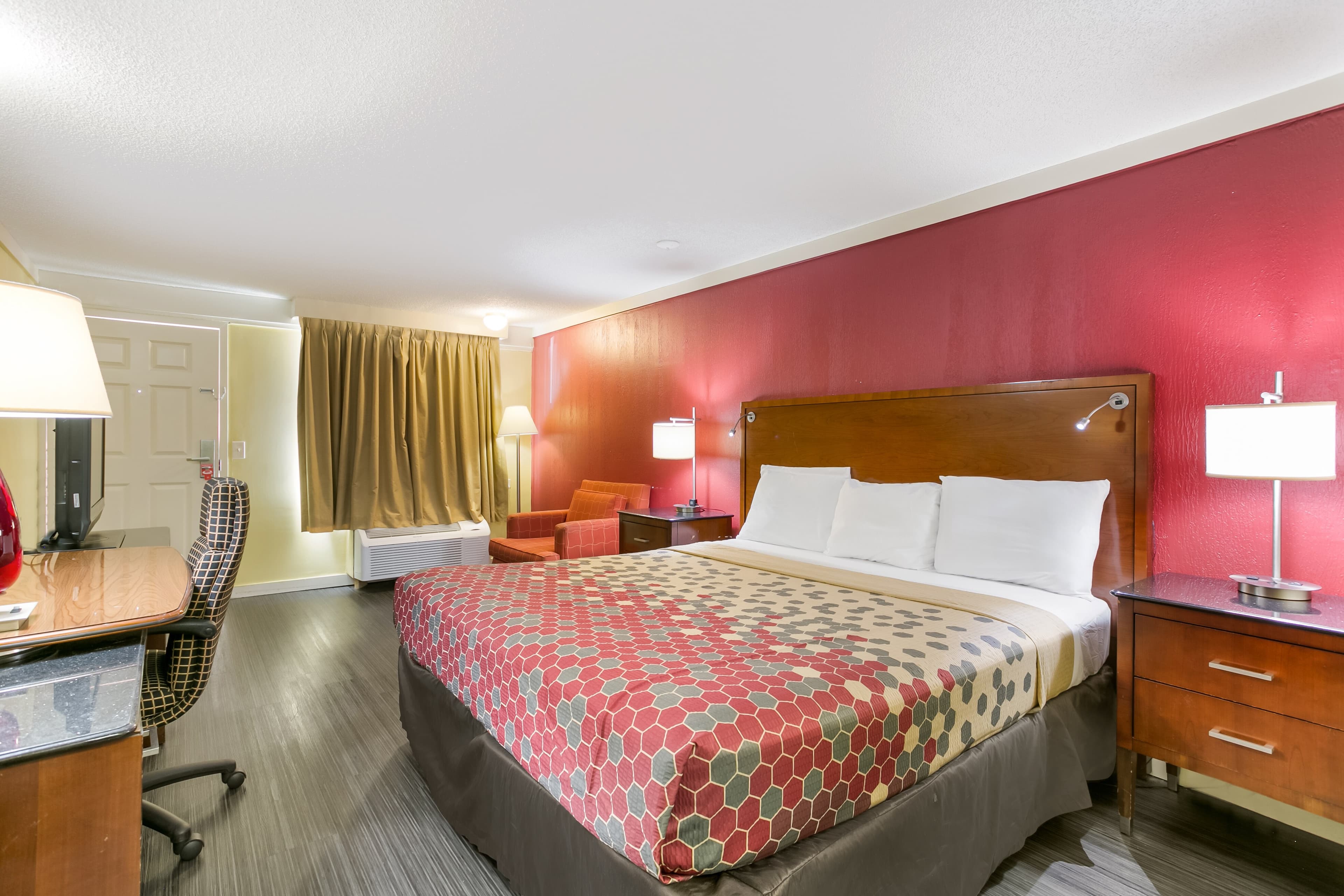 Econo Lodge Frederick I-70 — 44