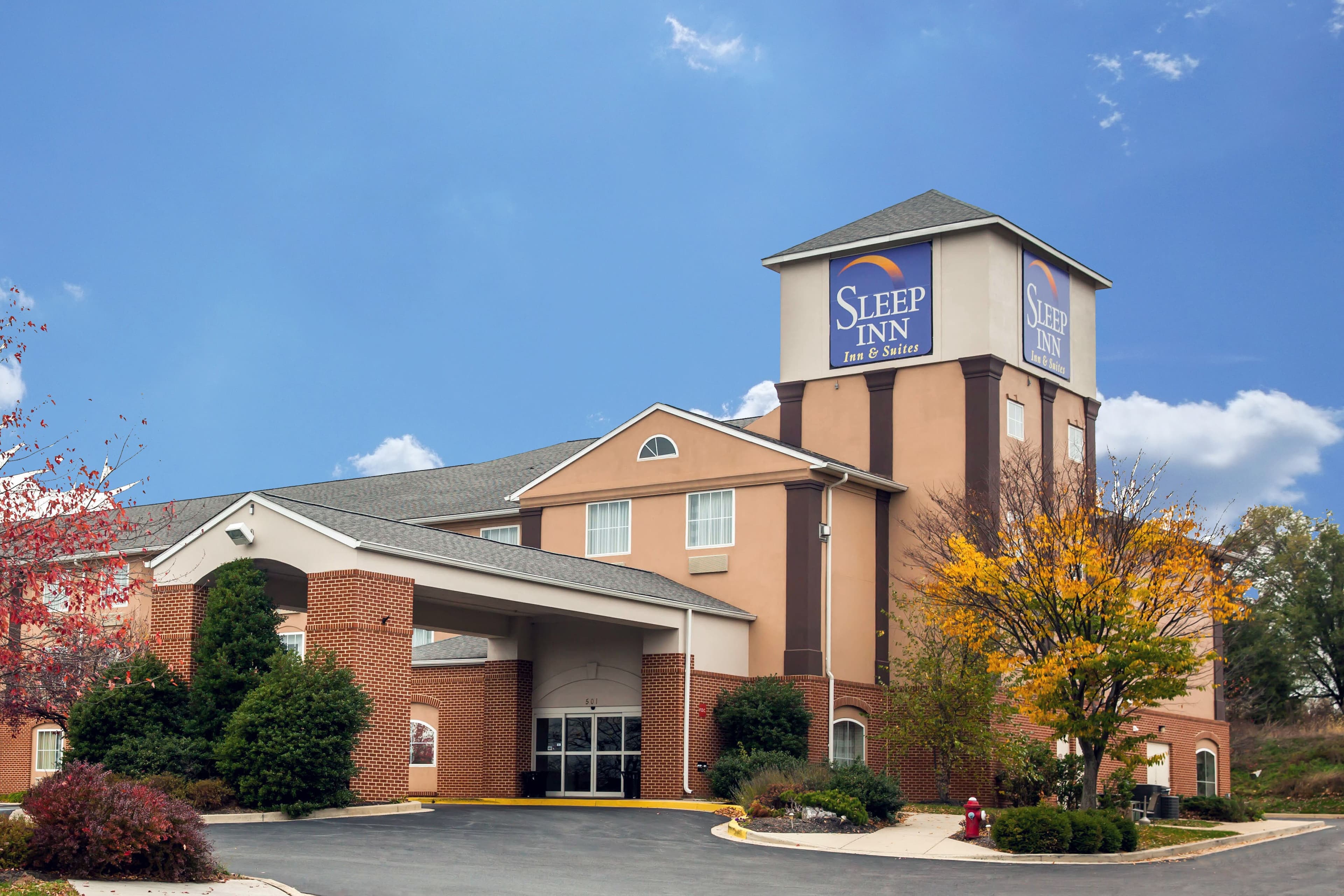 Sleep Inn & Suites Emmitsburg - Image 1