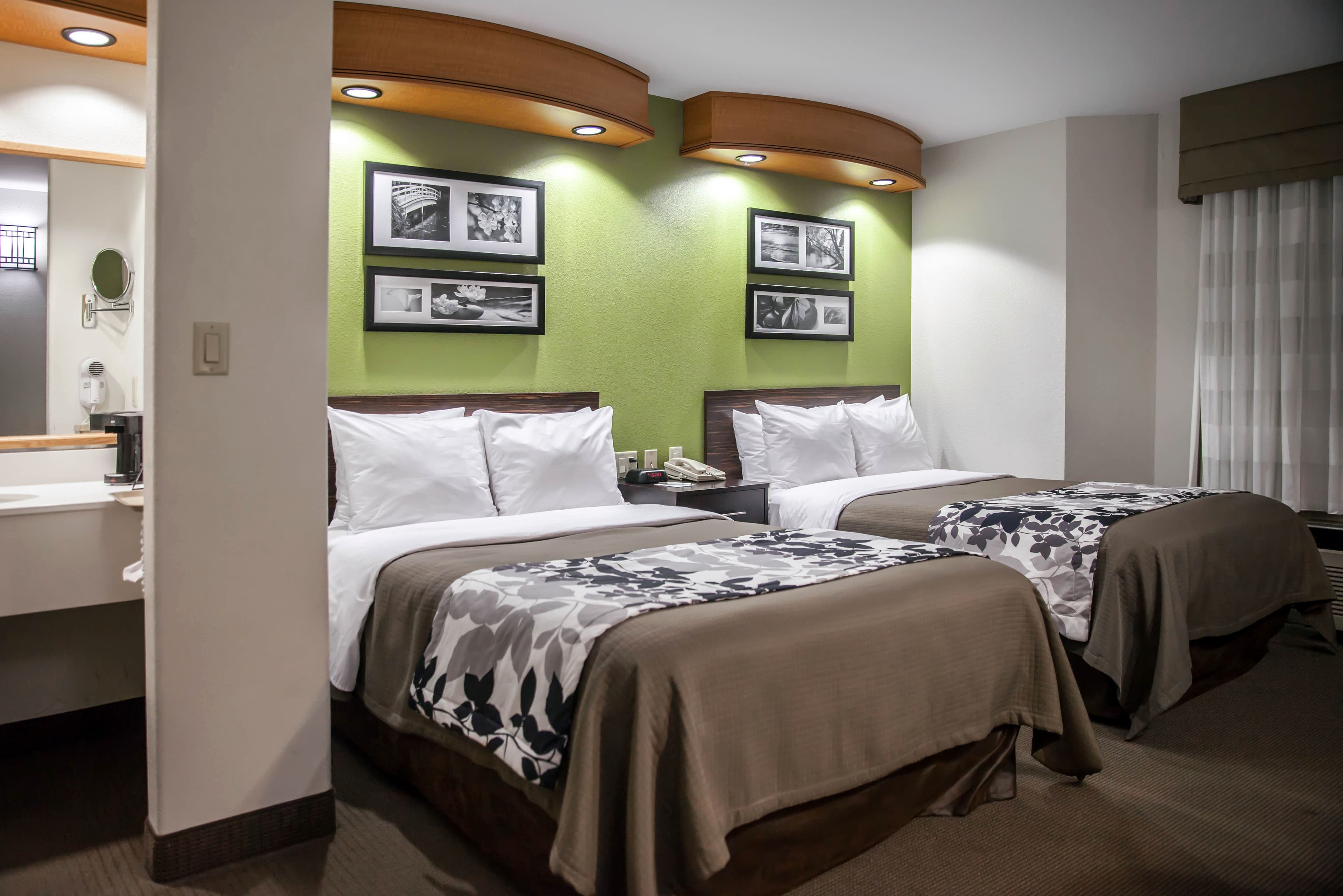 Sleep Inn & Suites Emmitsburg - Image 3
