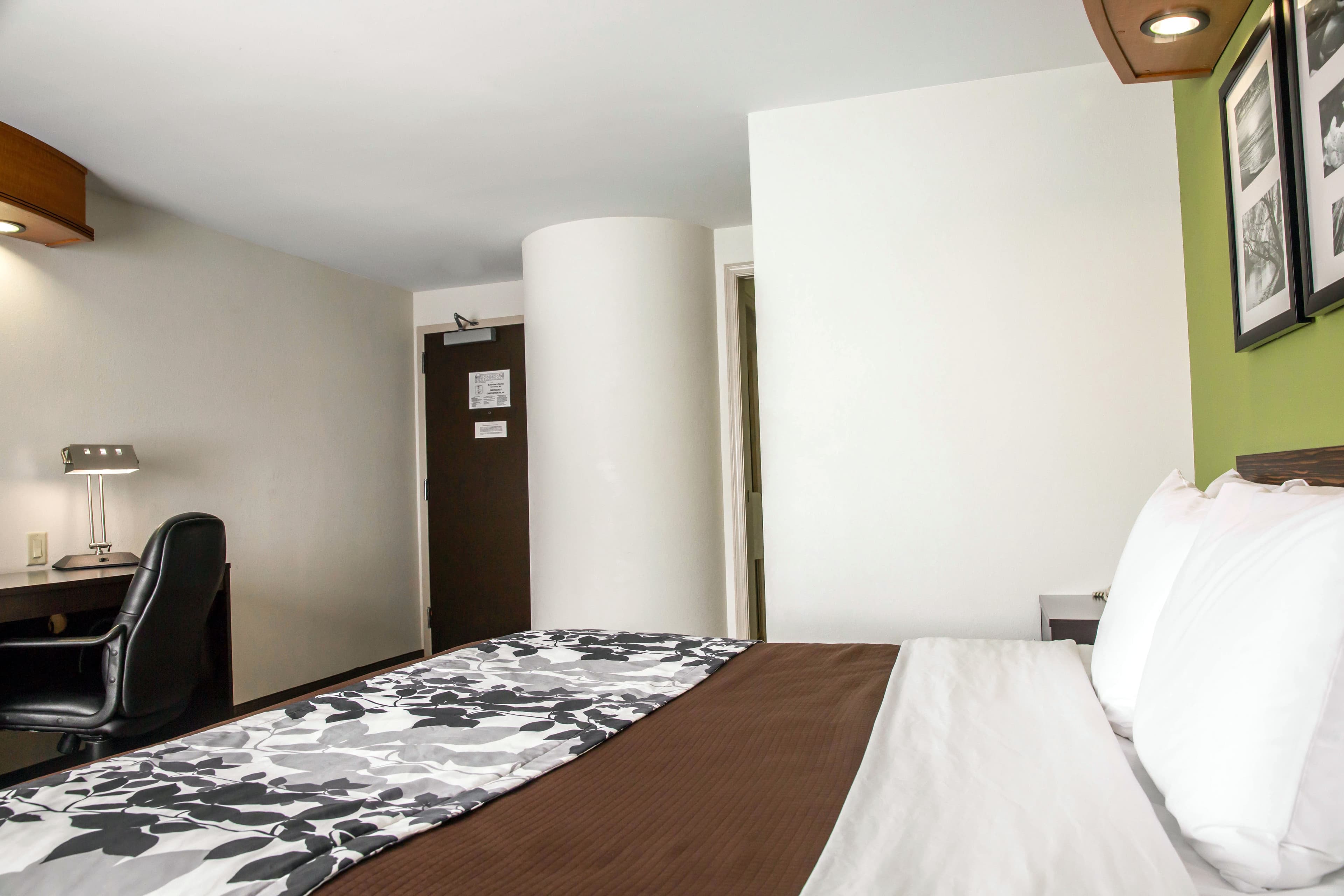 Sleep Inn & Suites Emmitsburg — 11