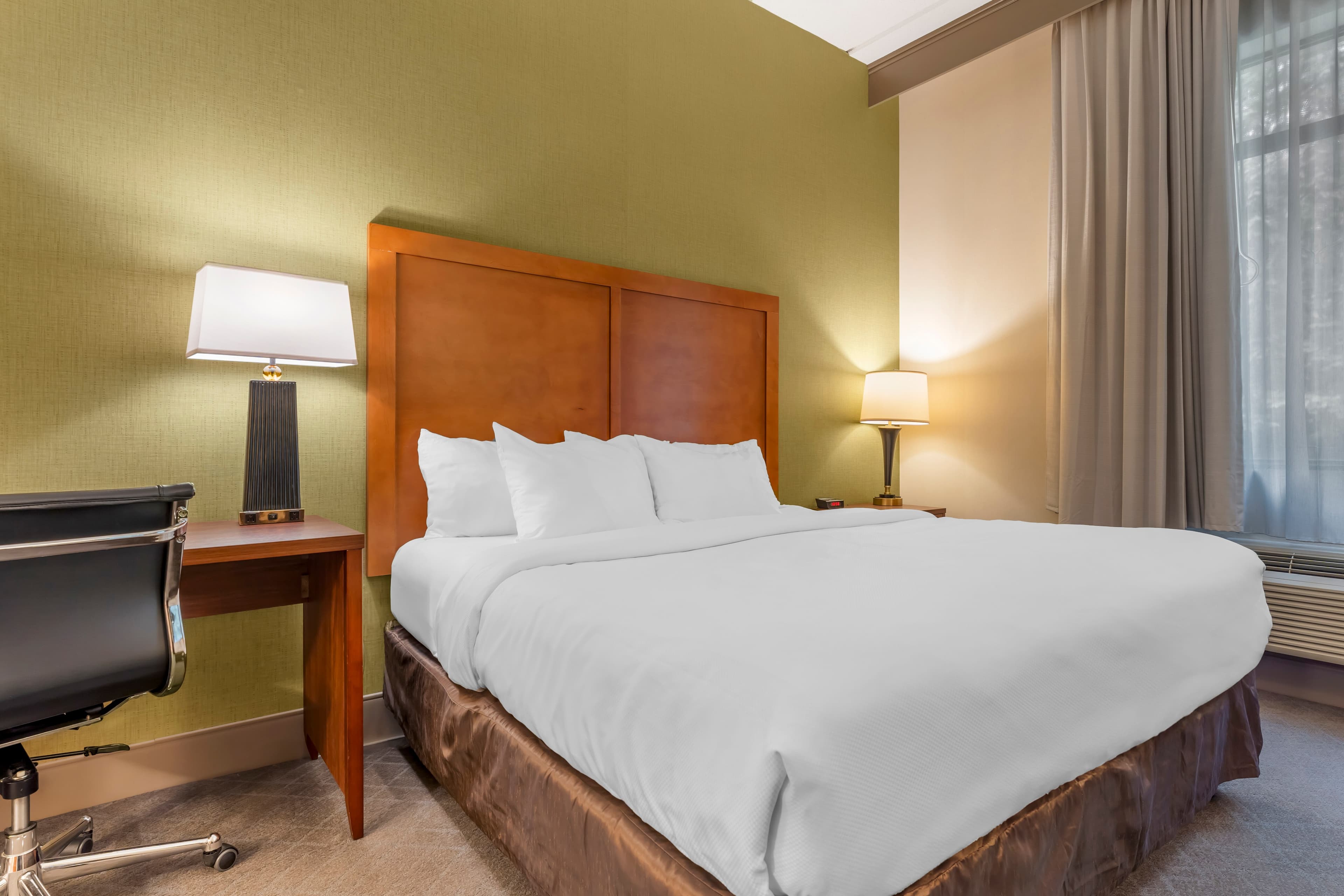 Comfort Inn & Suites LaVale - Cumberland - Image 5
