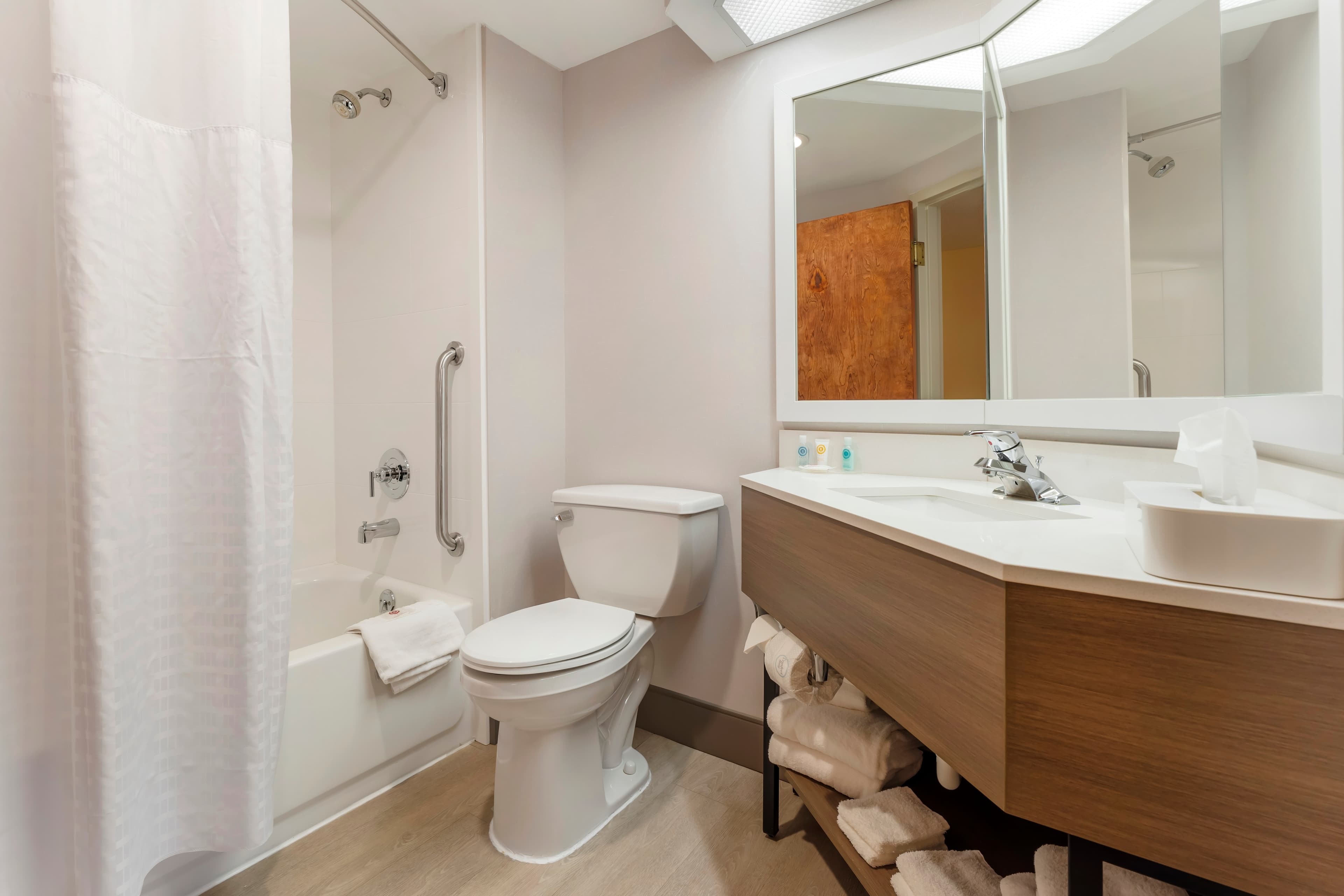 Comfort Inn & Suites LaVale - Cumberland — 29
