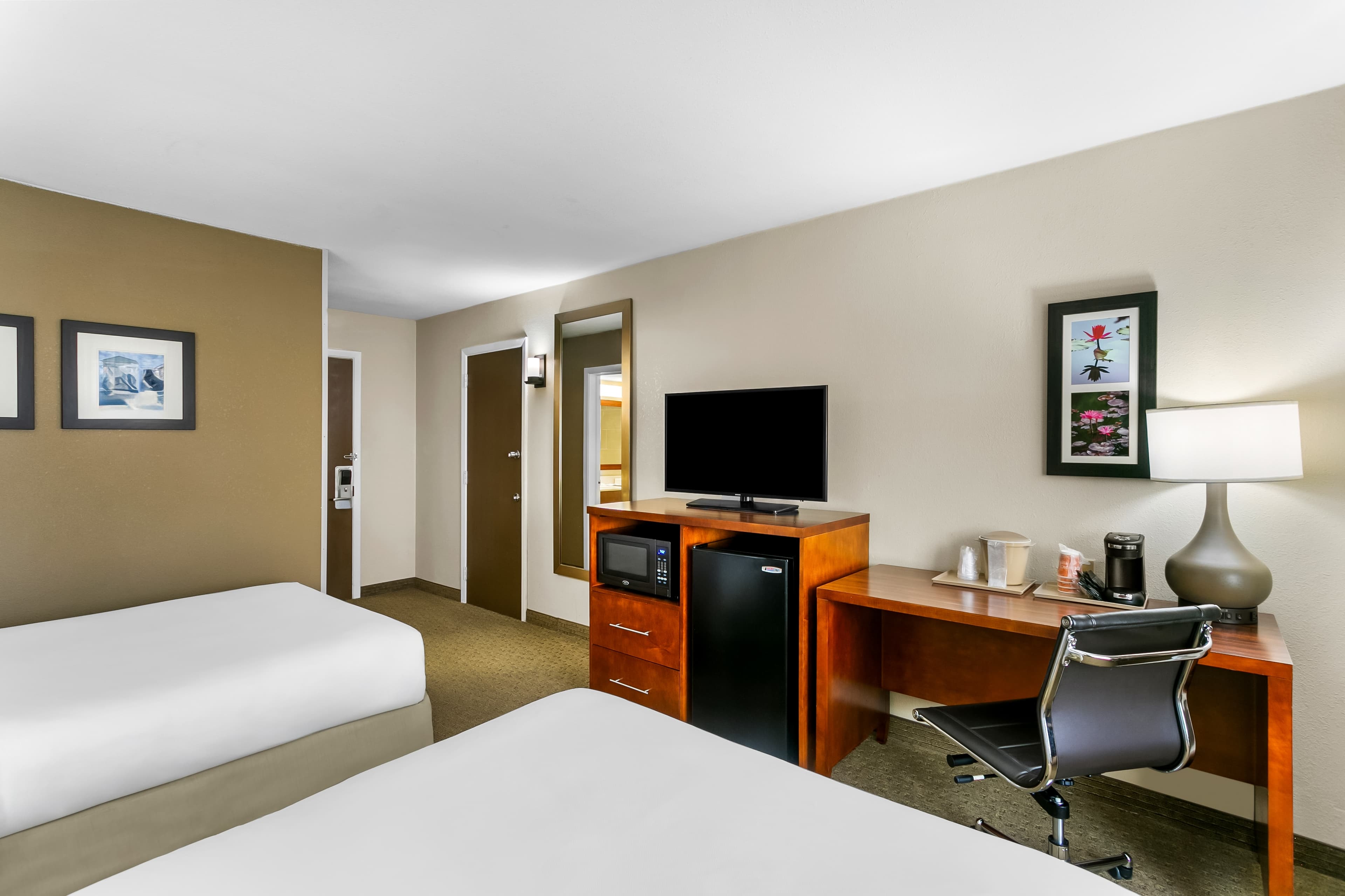 Comfort Inn Red Horse Frederick — 10