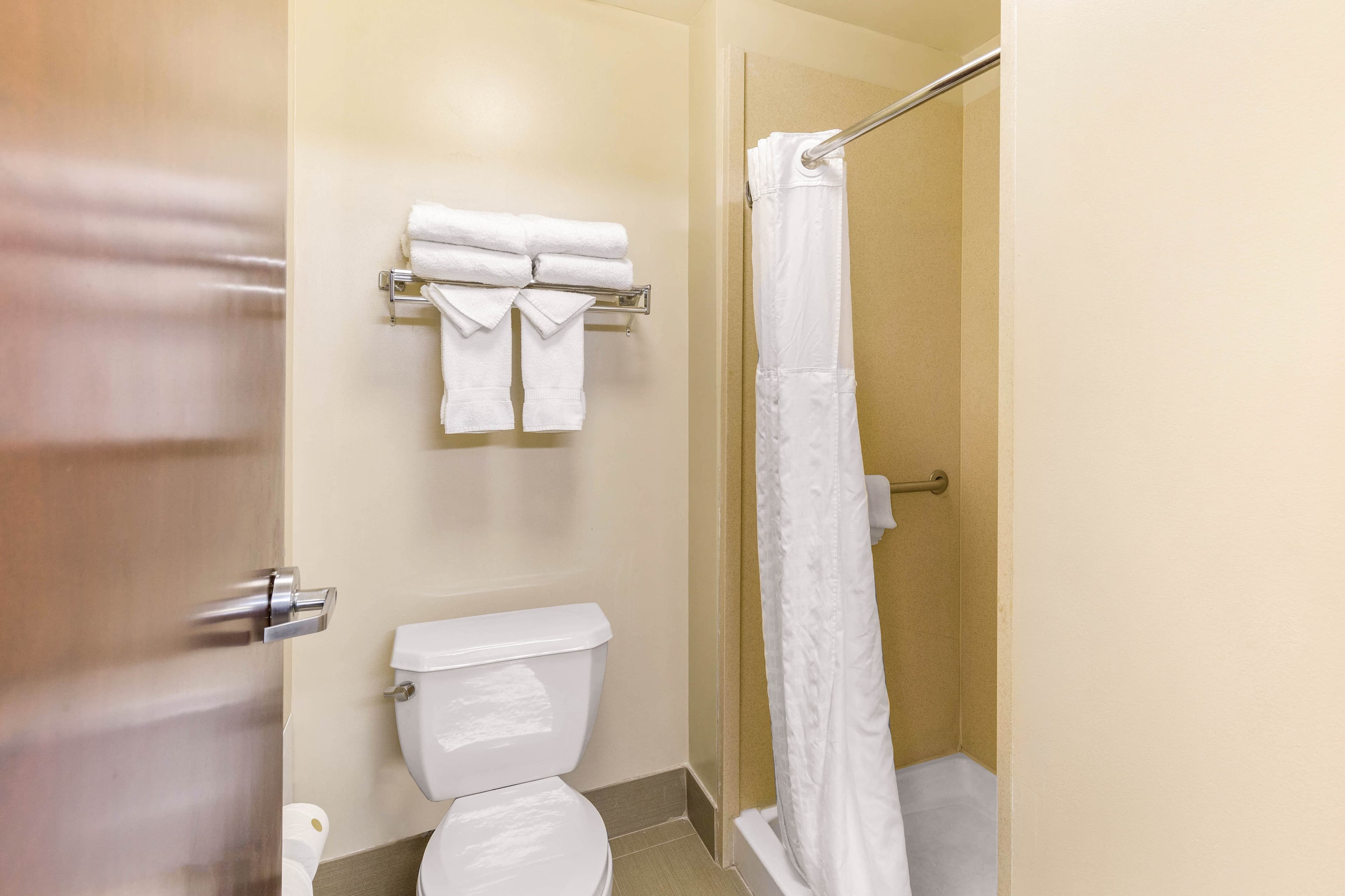 Comfort Suites Elkridge Columbia Gateway - Image 5