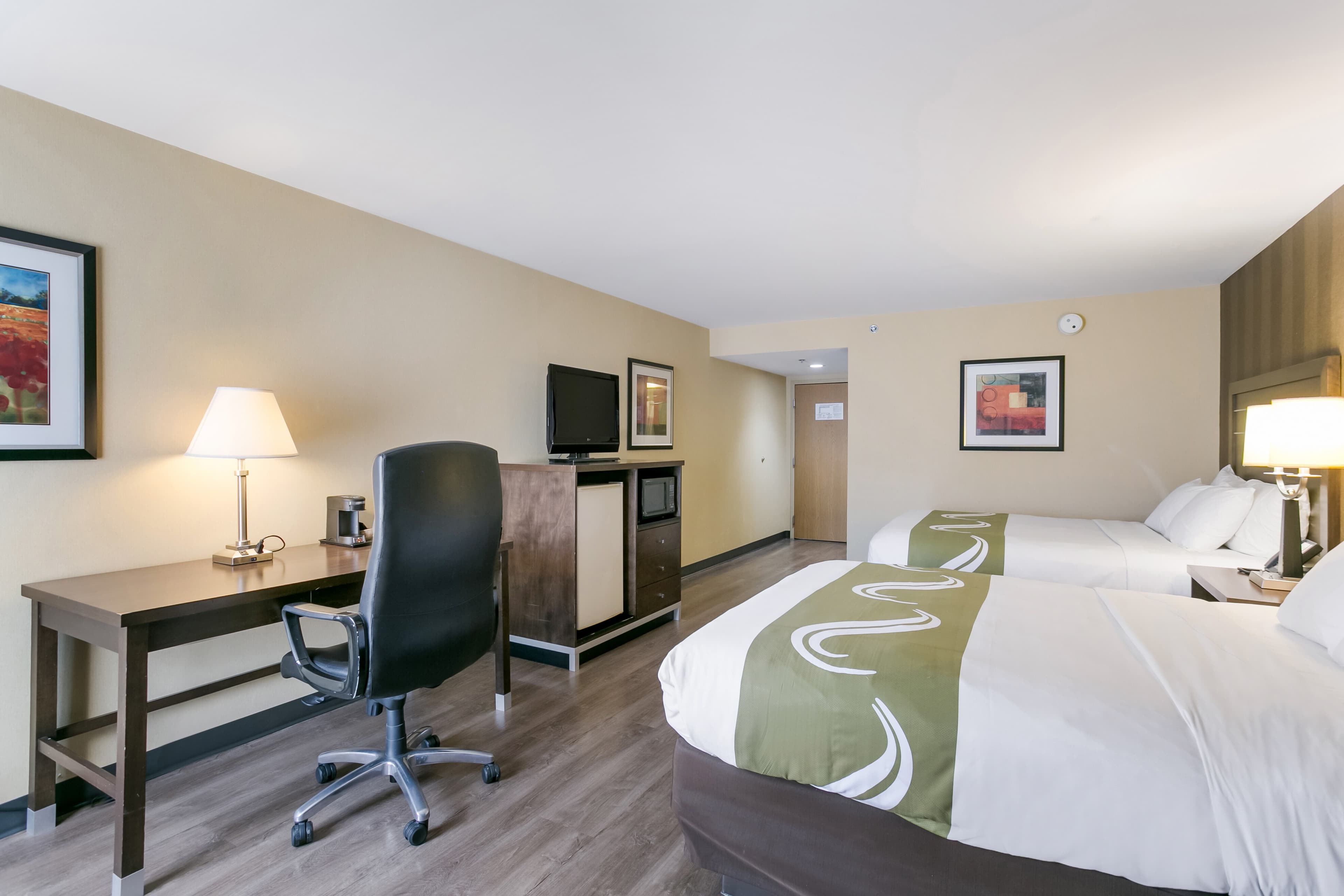 Quality Inn & Suites Bel Air I-95 Exit 77A - Image 5