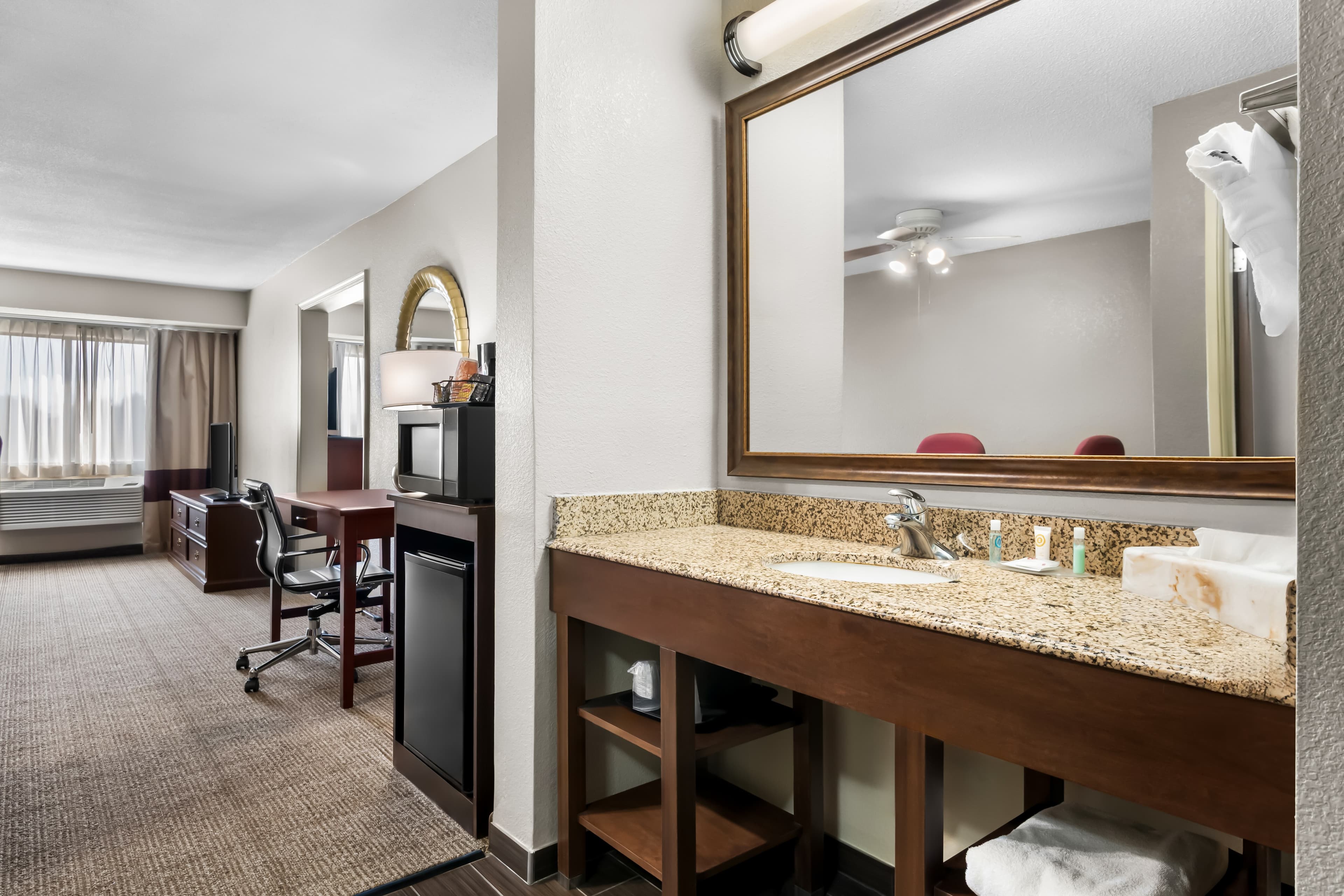 Comfort Inn & Suites North East — 7