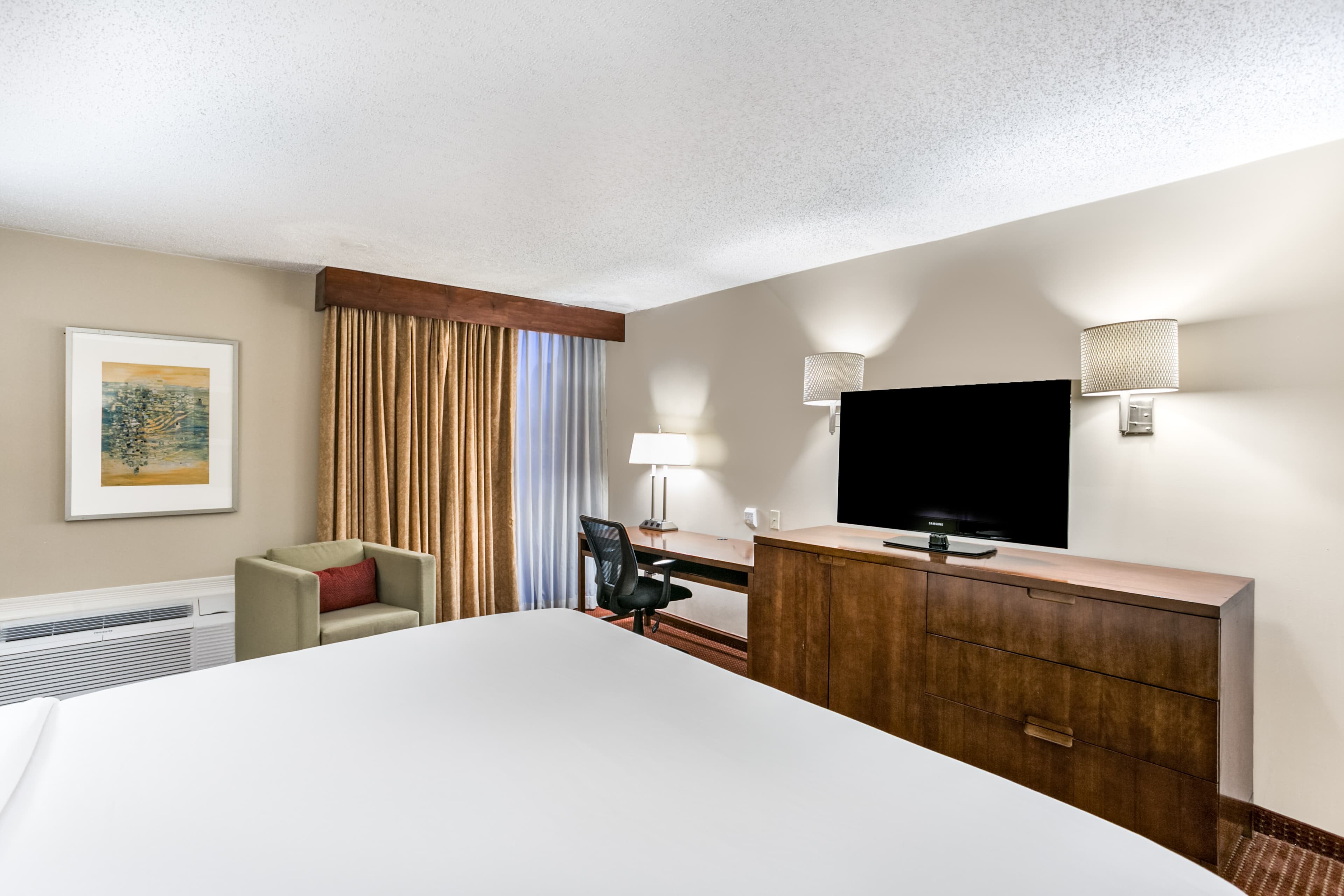 Clarion Hotel BWI Airport Arundel Mills — 11