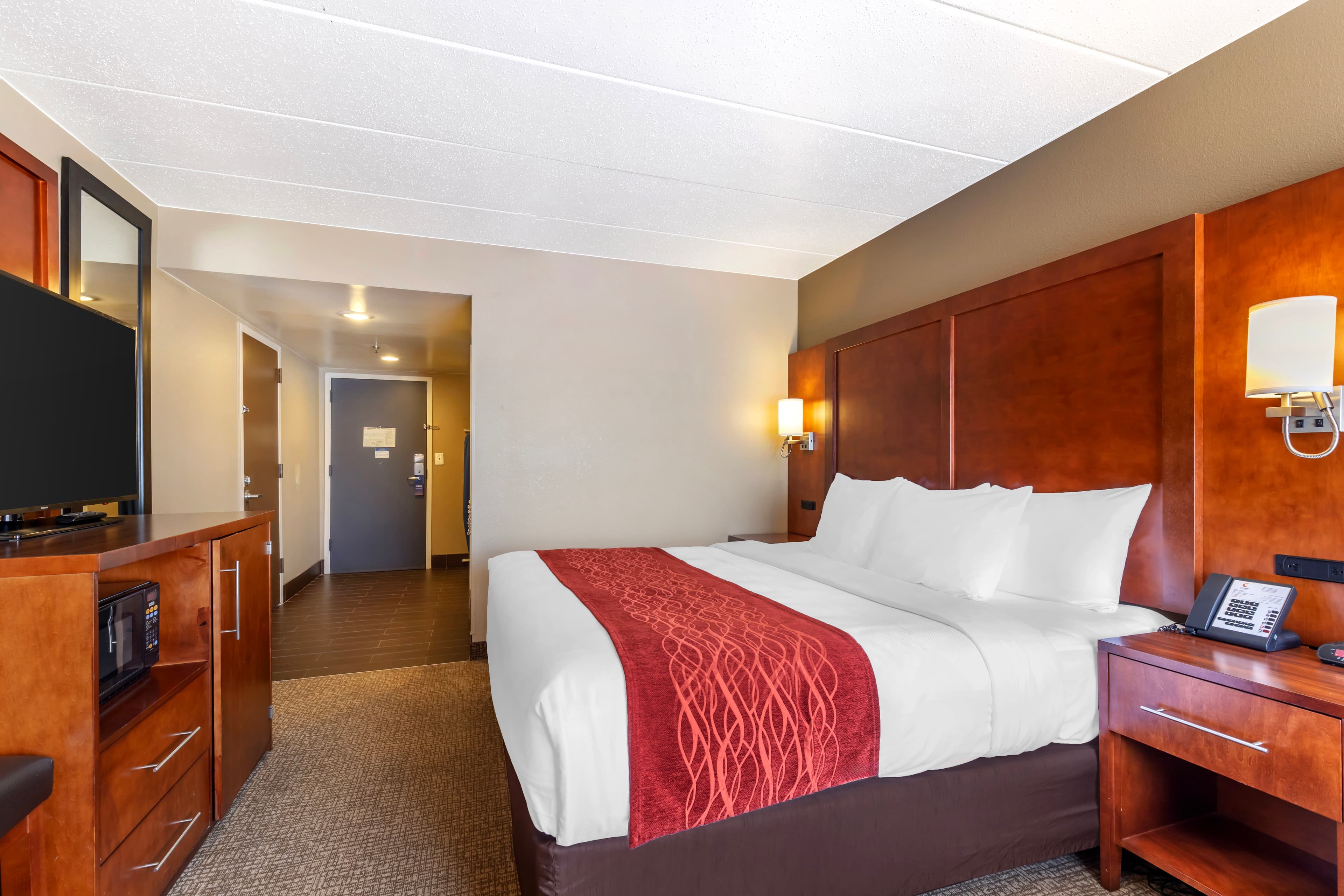 Comfort Inn and Suites Aberdeen near APG — 7