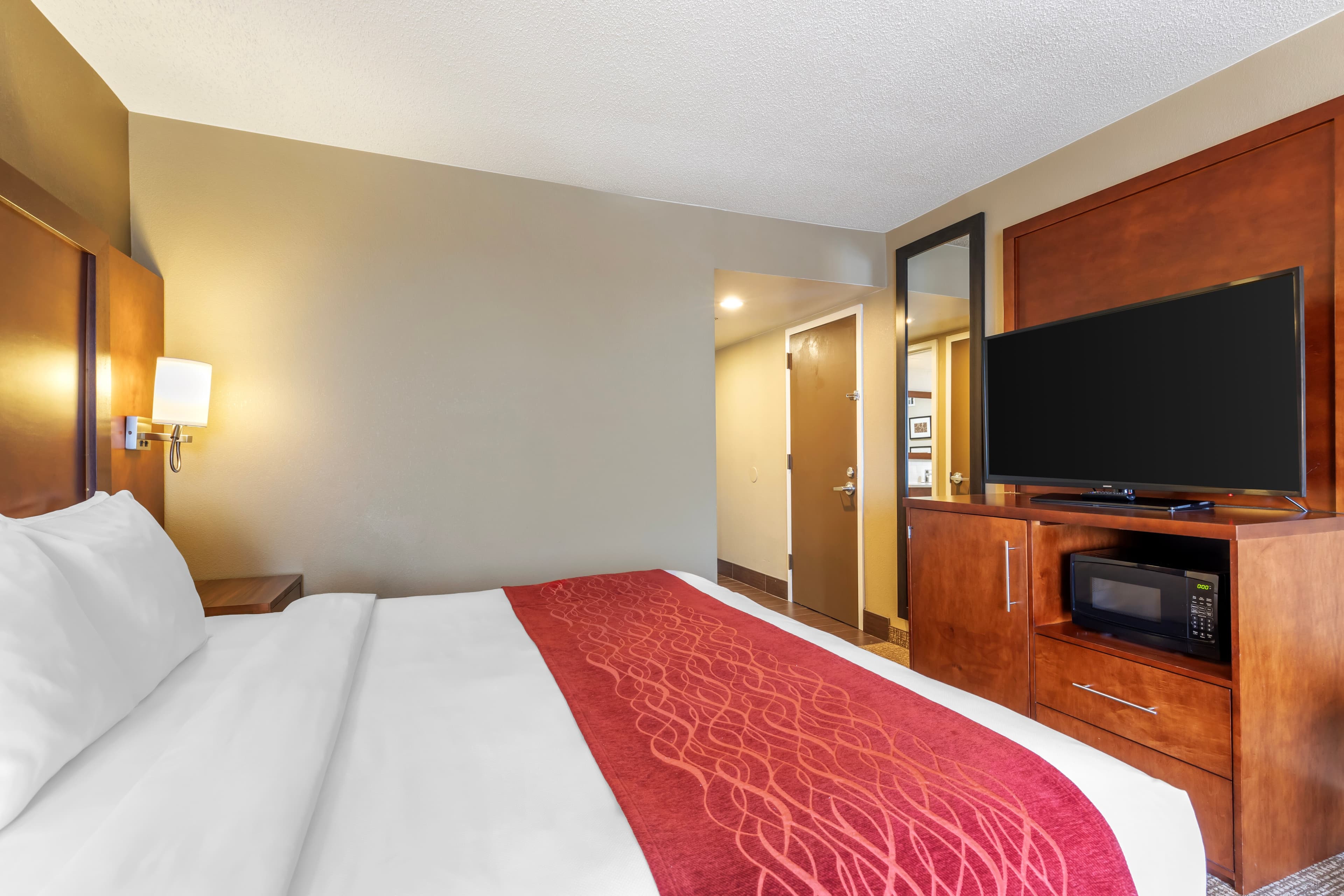 Comfort Inn and Suites Aberdeen near APG — 16