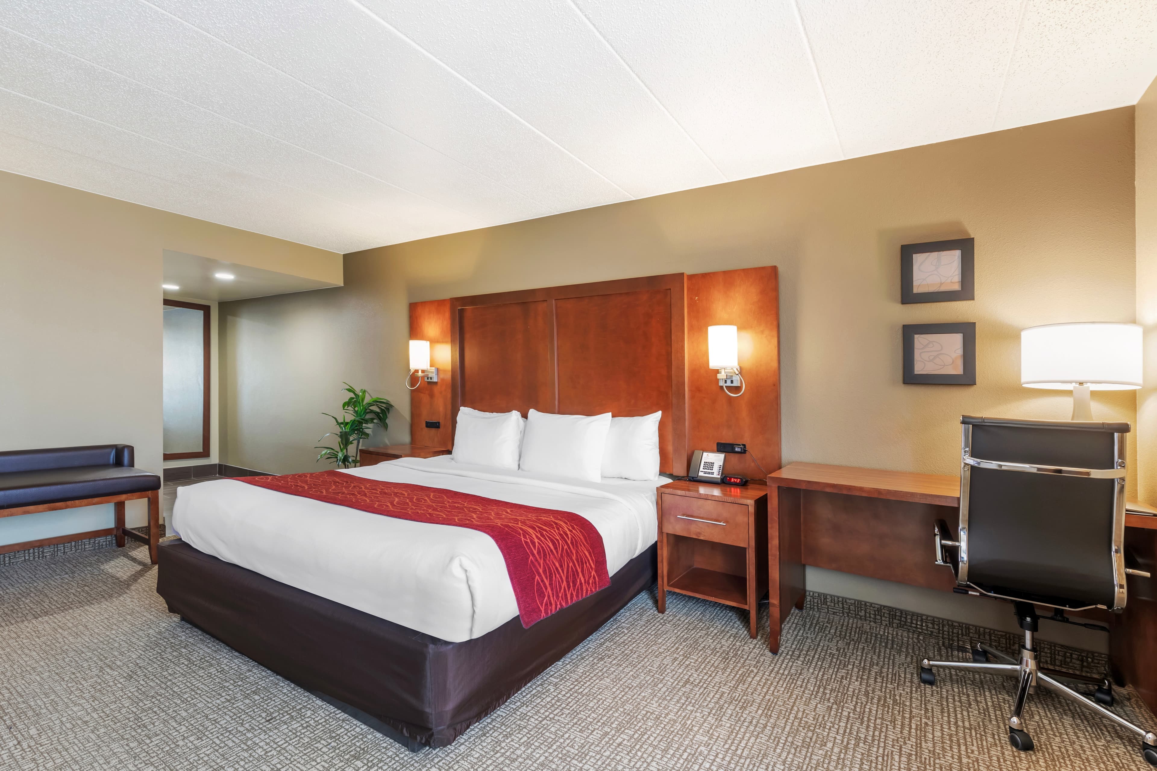 Comfort Inn and Suites Aberdeen near APG — 25