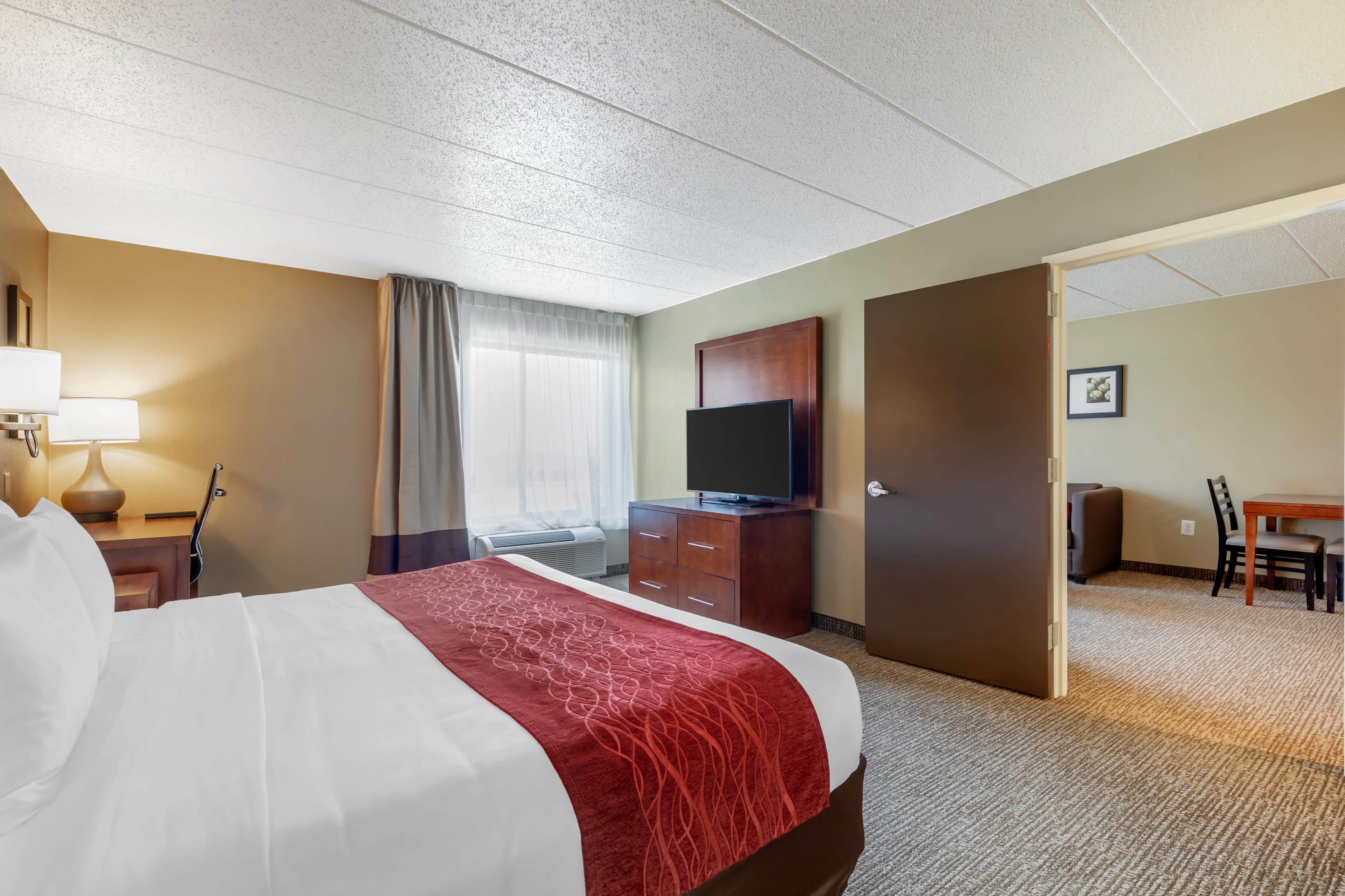Comfort Inn and Suites Aberdeen near APG — 26