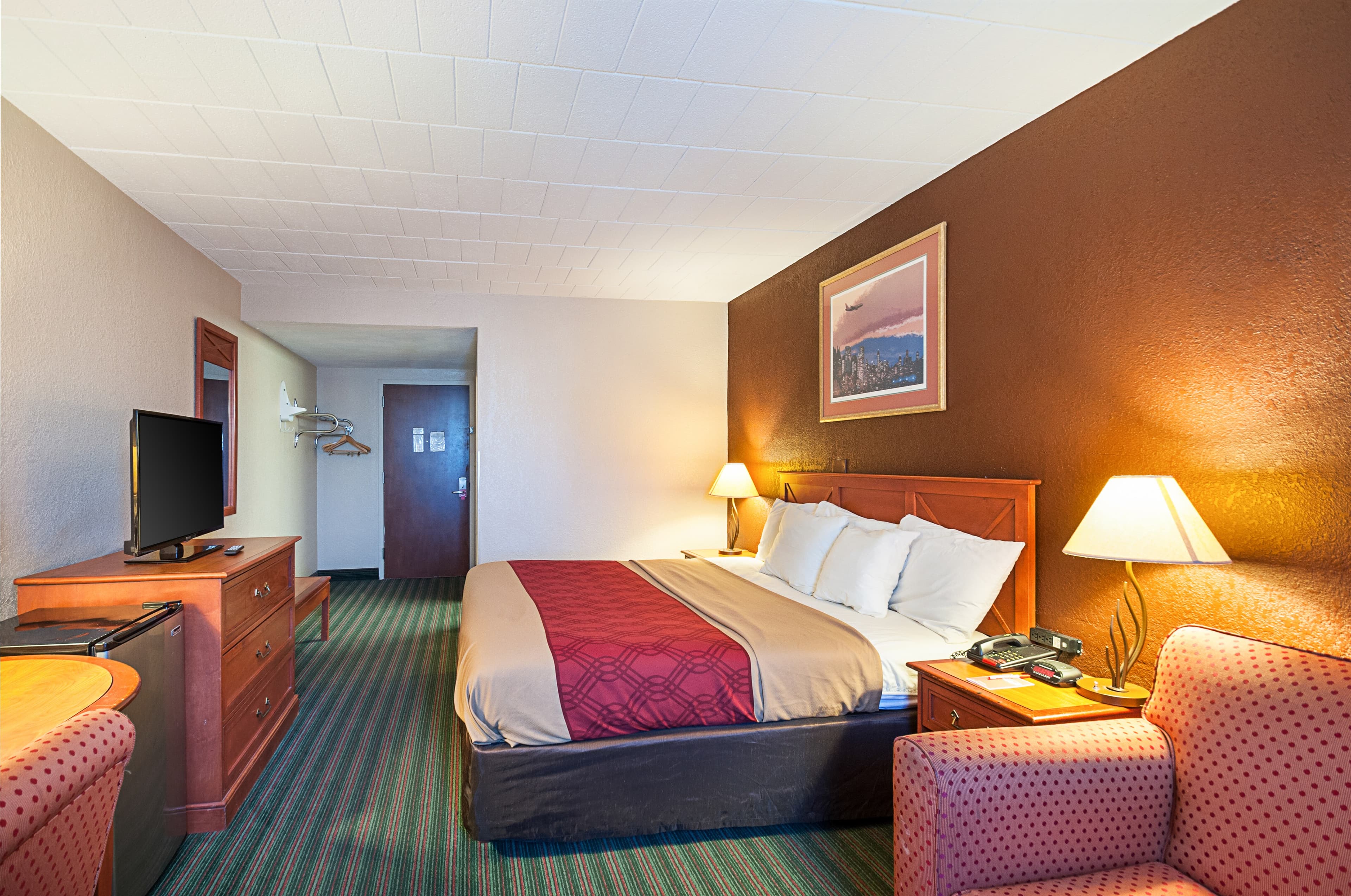 Quality Inn Near Pimlico Racetrack - Image 4