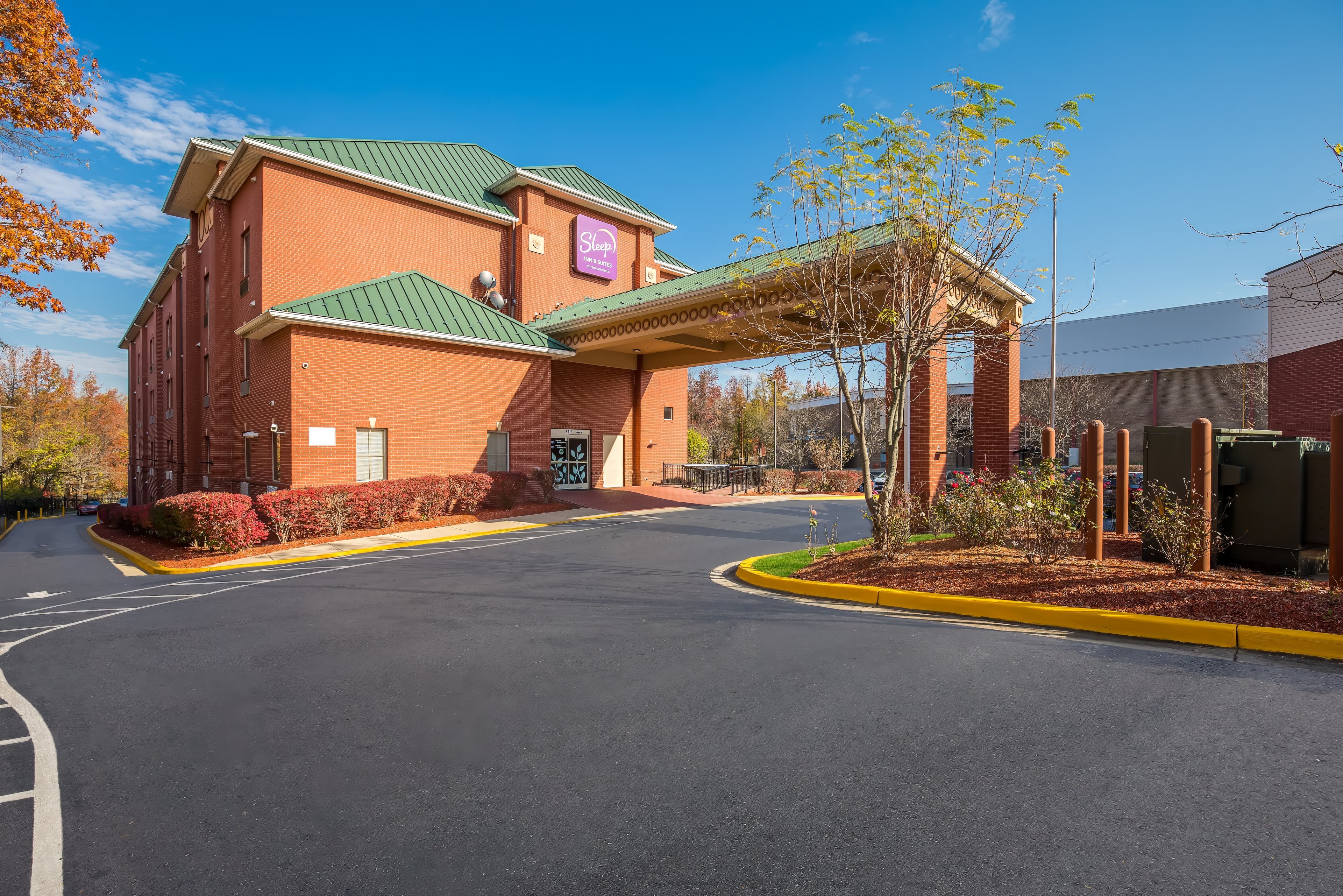 Sleep Inn & Suites near Joint Base Andrews-Washington Area - Image 1
