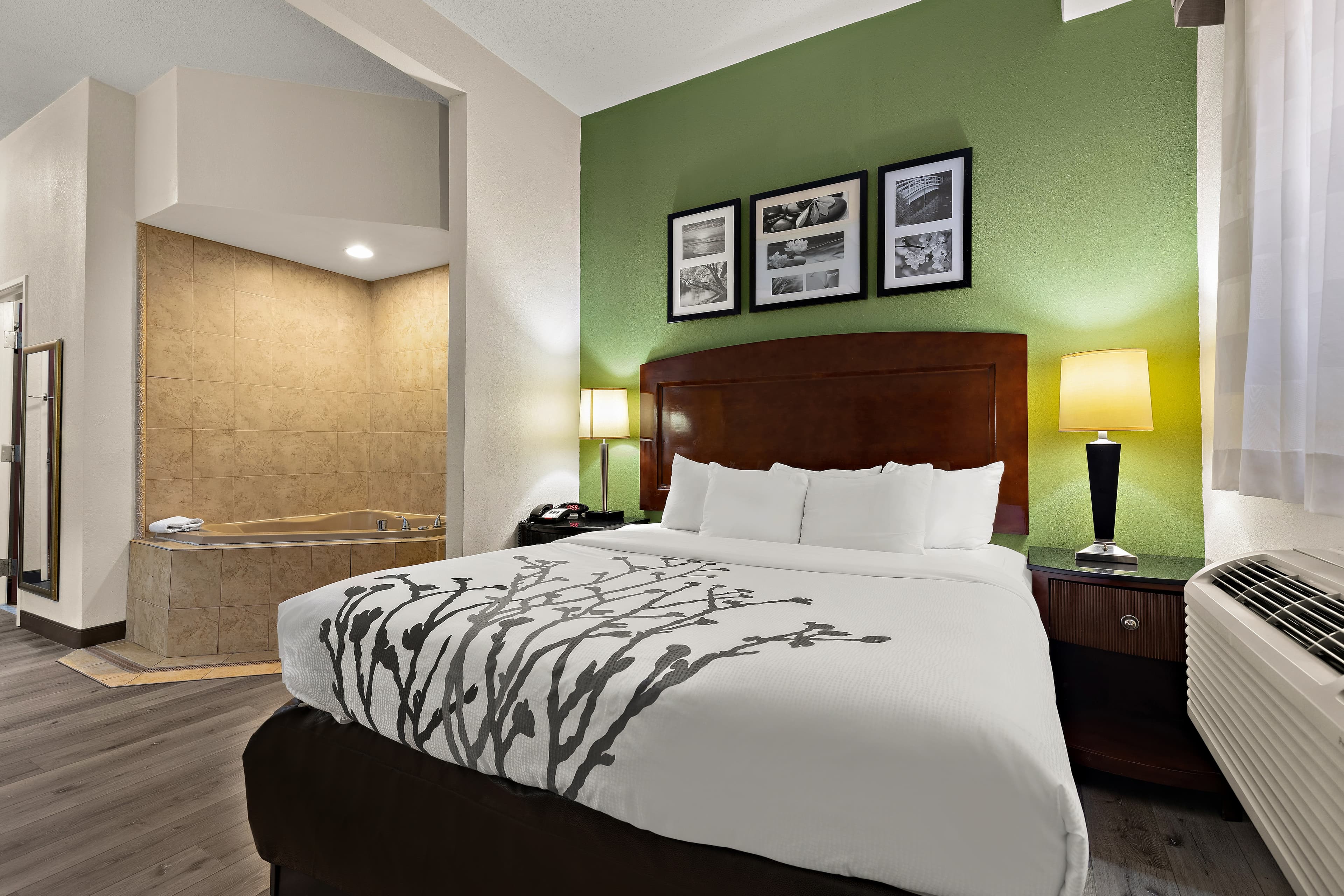 Sleep Inn & Suites near Joint Base Andrews-Washington Area — 13