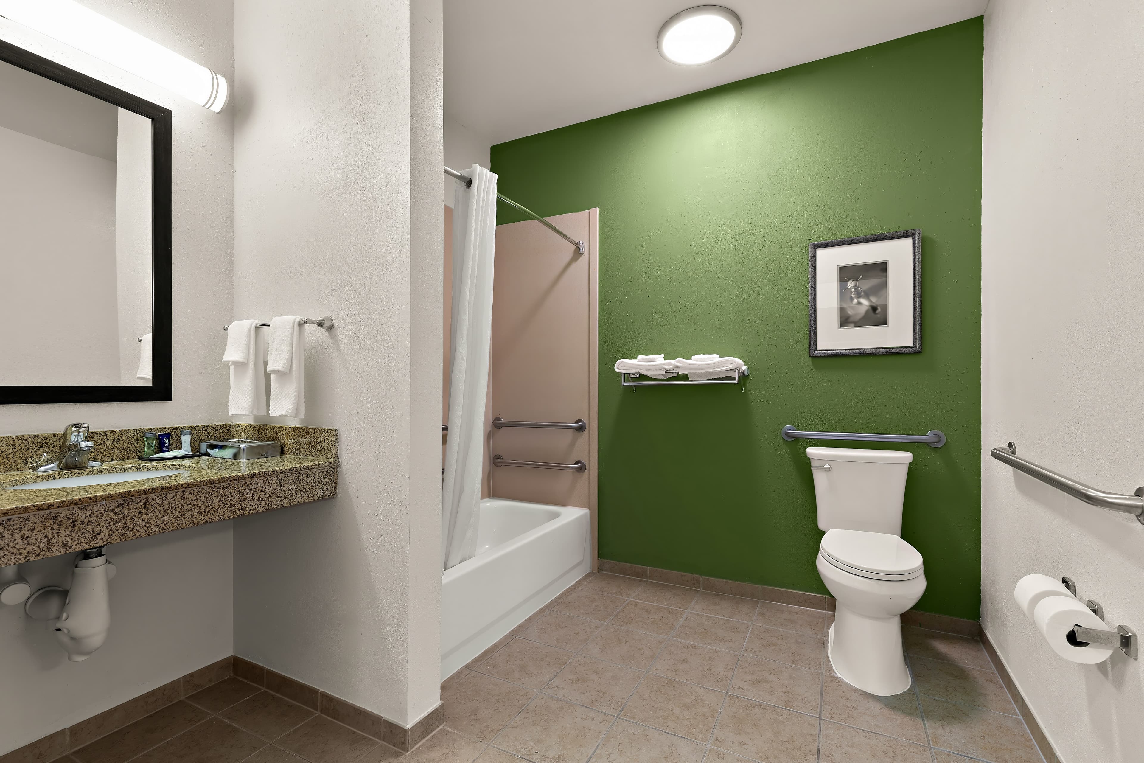 Sleep Inn & Suites near Joint Base Andrews-Washington Area — 17