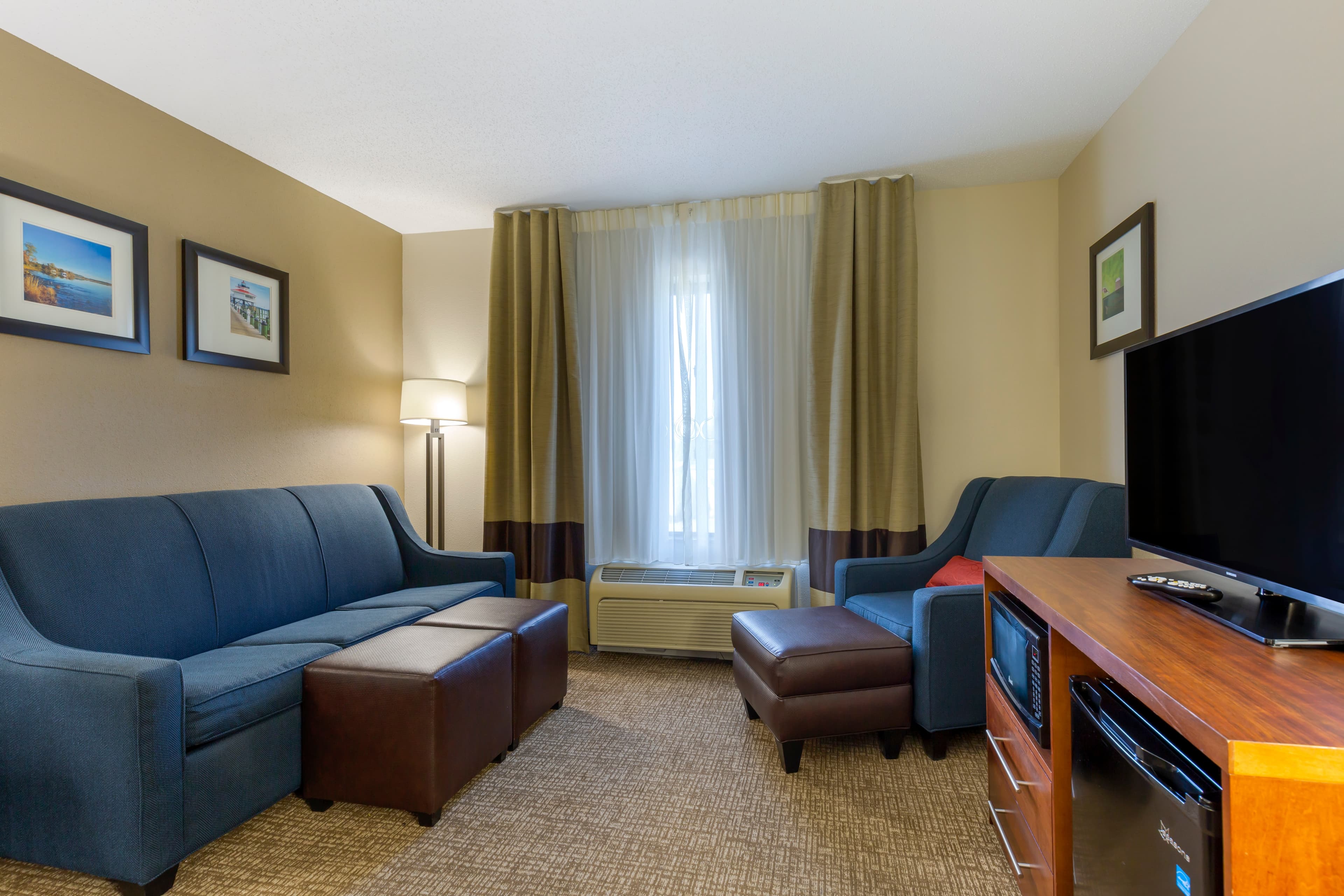 Comfort Inn & Suites Cambridge — 4